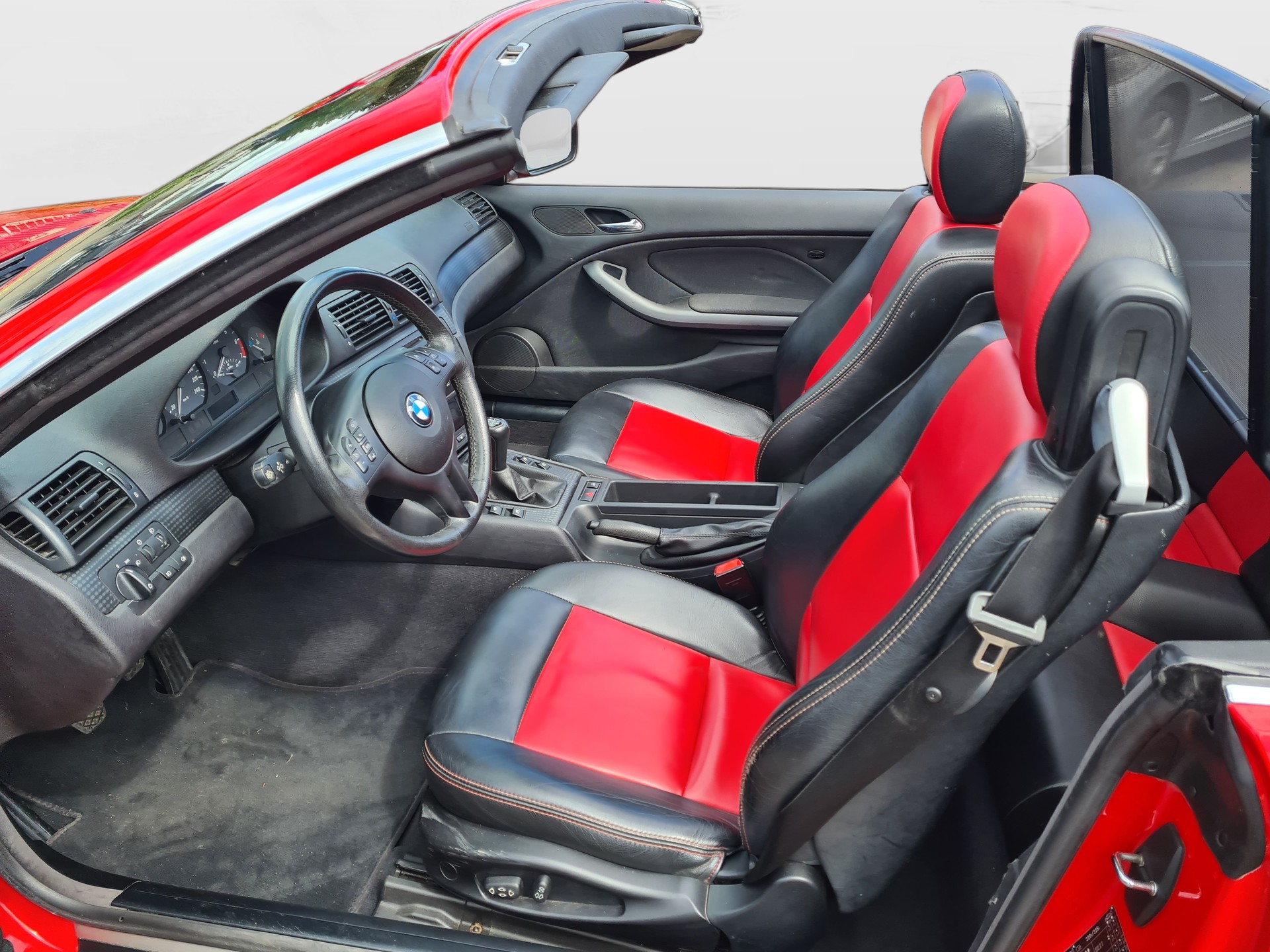 BMW 325Ci Cabriolet-image-6