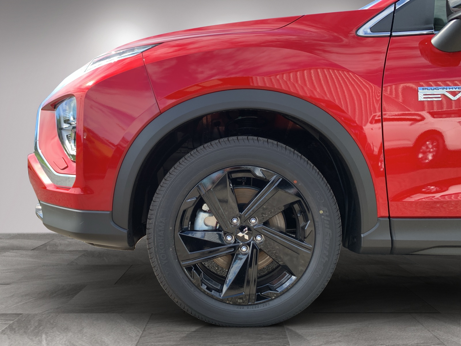 MITSUBISHI Eclipse Cross 2.4 PHEV Blackline-image-8