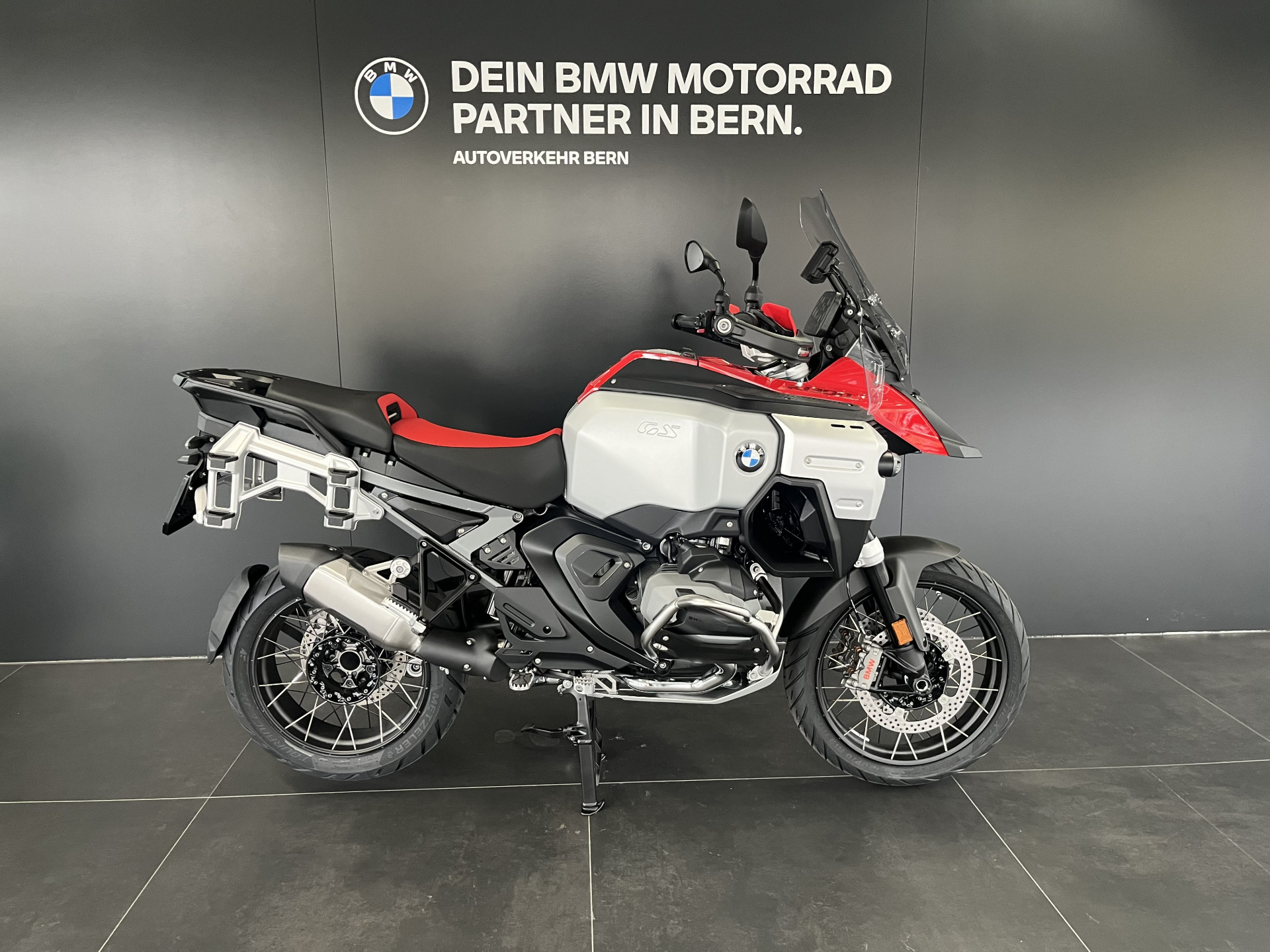 BMW R 1300 GS Adventure-image-0