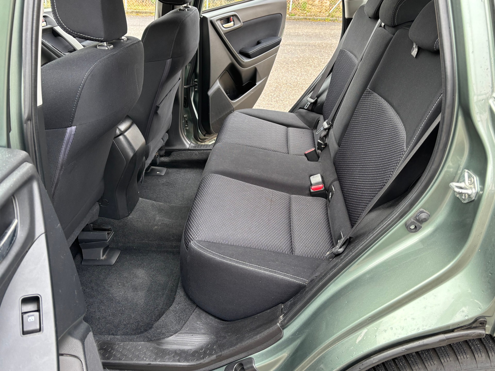 SUBARU Forester 2.0-image-16