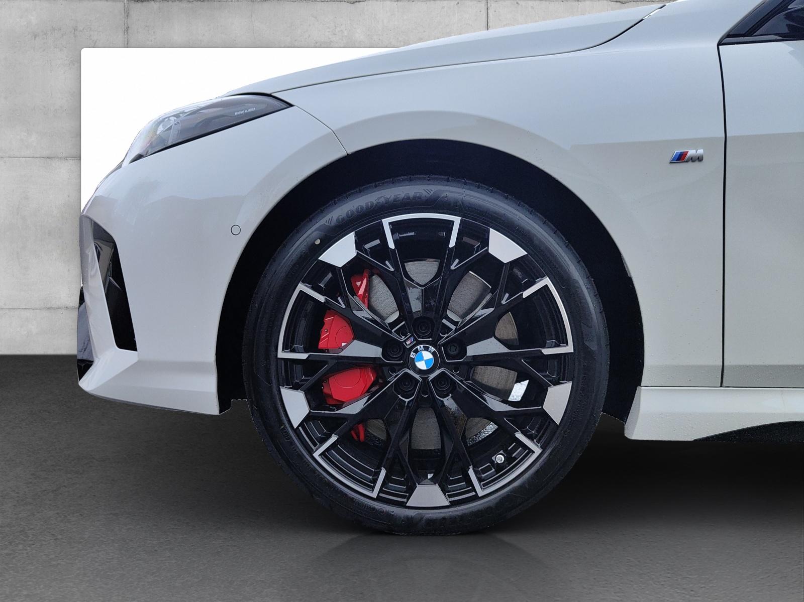 BMW M235i xDrive Gran Coupé-image-5