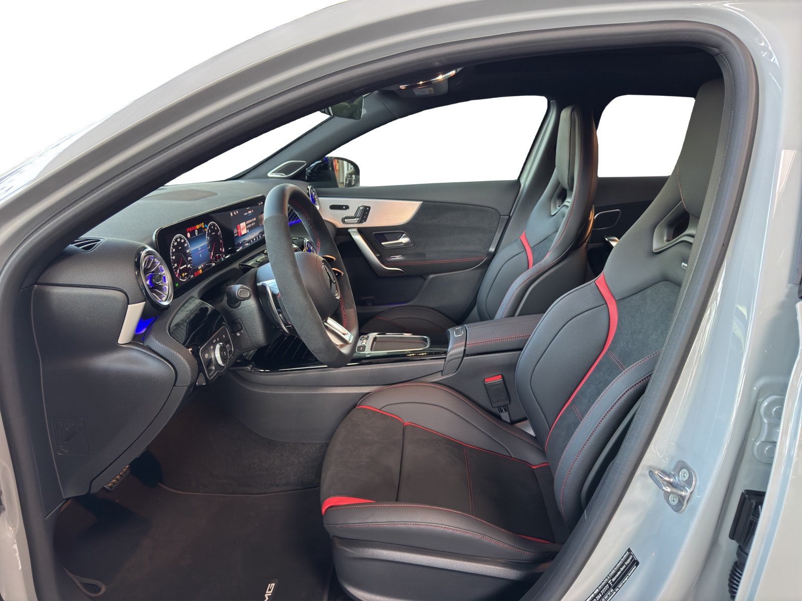 MERCEDES-BENZ A AMG 45 S 4Matic 8G-DCT-image-10