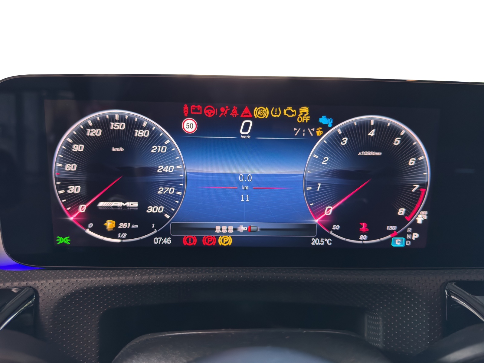 MERCEDES-BENZ A AMG 45 S 4Matic 8G-DCT-image-13