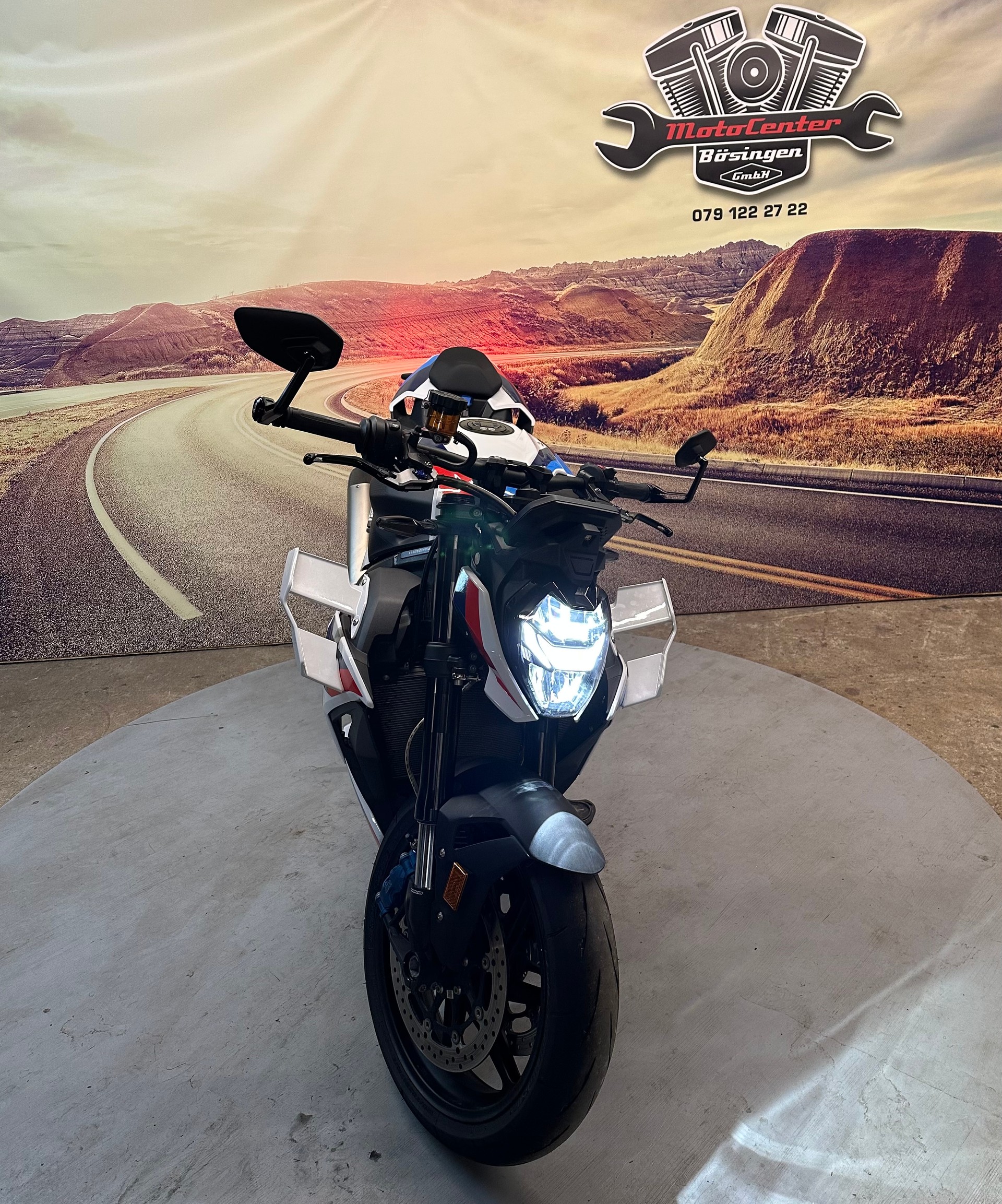 BMW M 1000 R Akrapovic Garantie-image-2