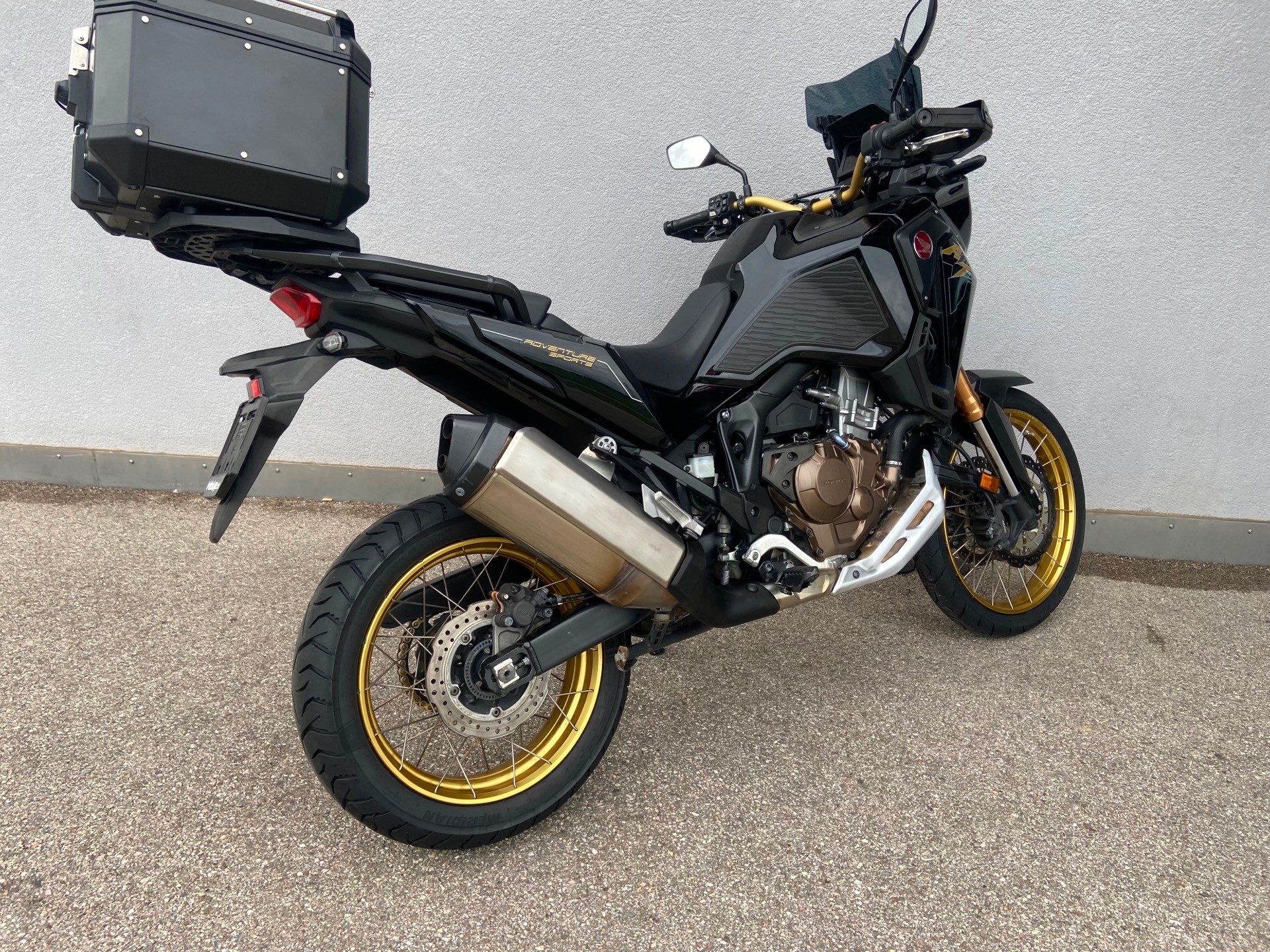 HONDA CRF 1100 Africa Twin Adventure-image-4