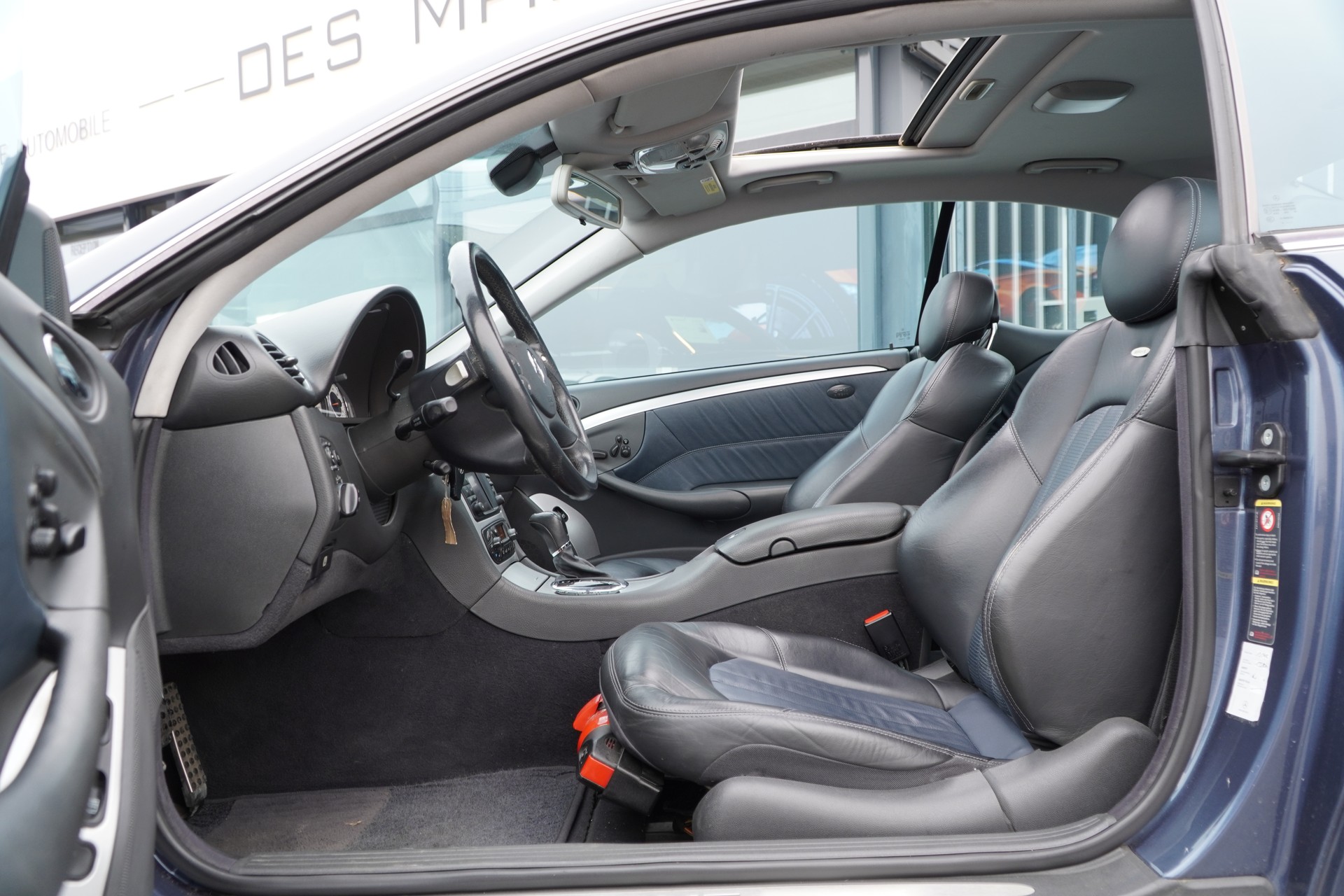 MERCEDES-BENZ CLK 55 AMG Avantgarde Automatic-image-8