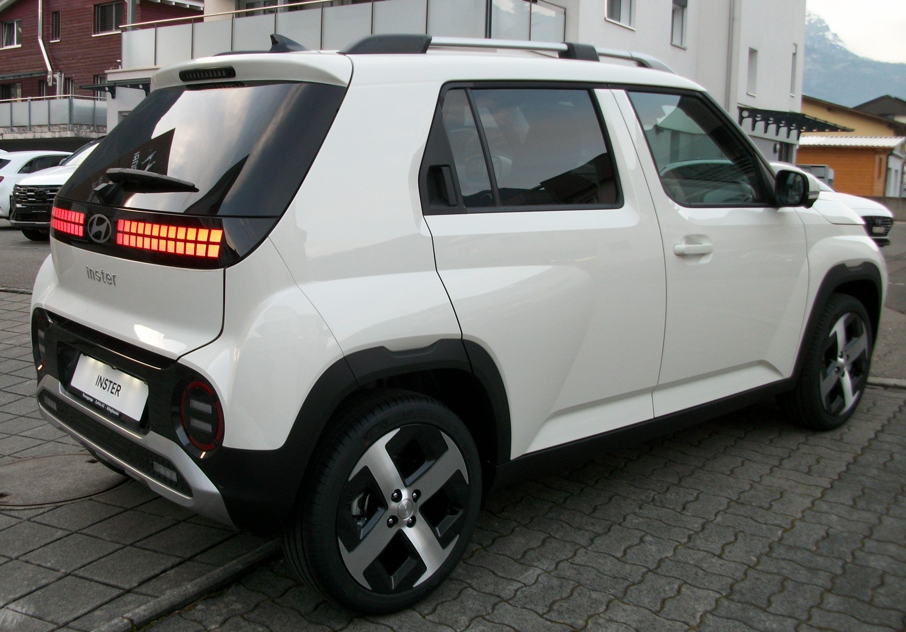 HYUNDAI Inster 49kWh Vertex-showroom-element-3