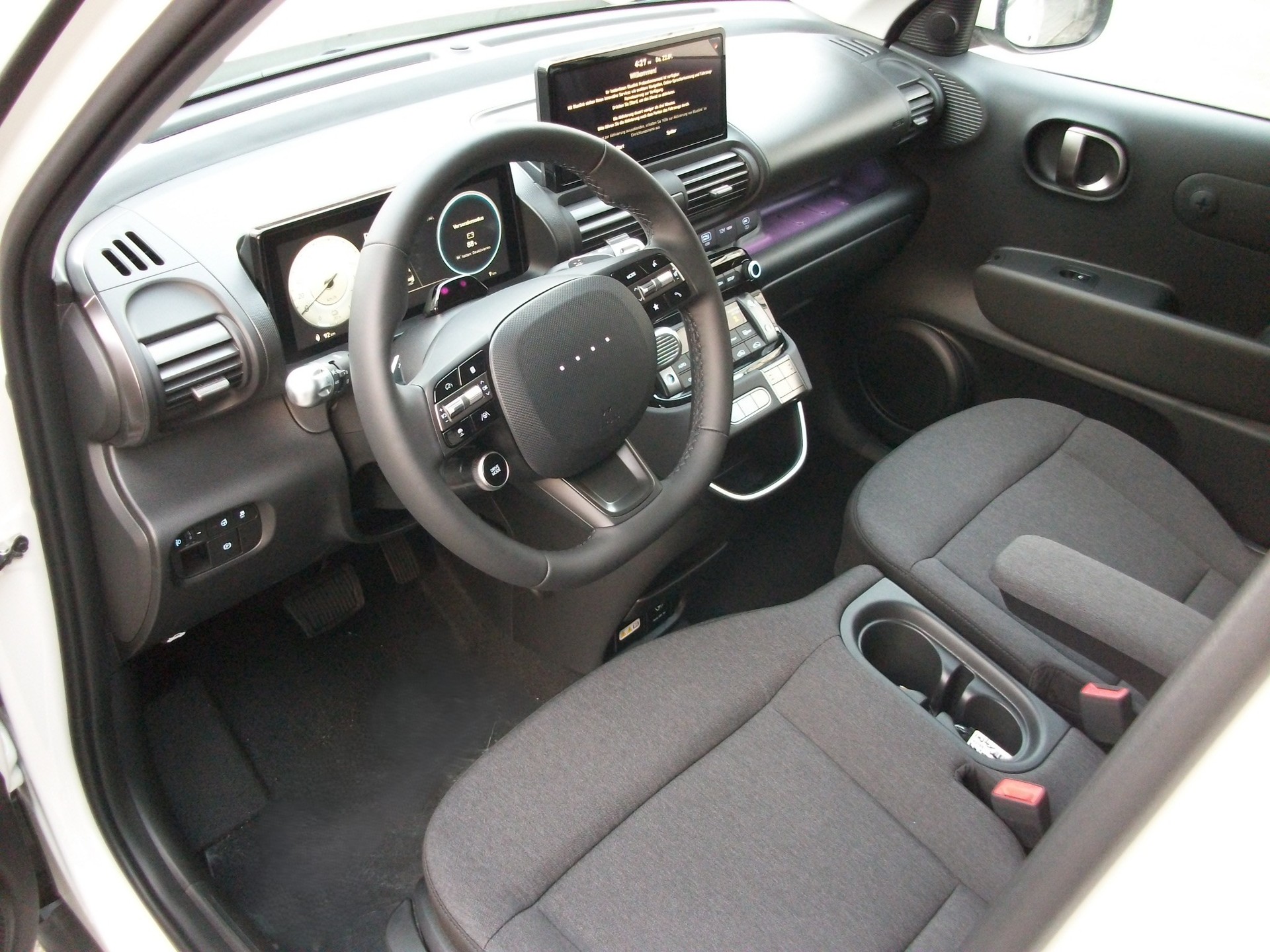 HYUNDAI Inster 49kWh Vertex-image-8