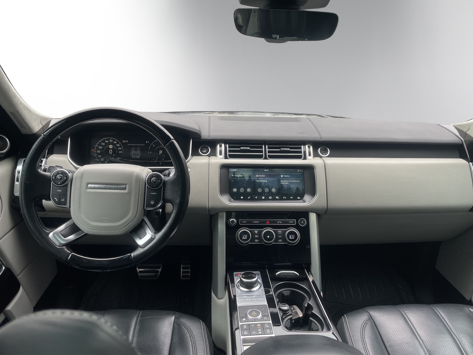 LAND ROVER Range Rover 4.4 SDV8 Autobiography Automatic-image-9