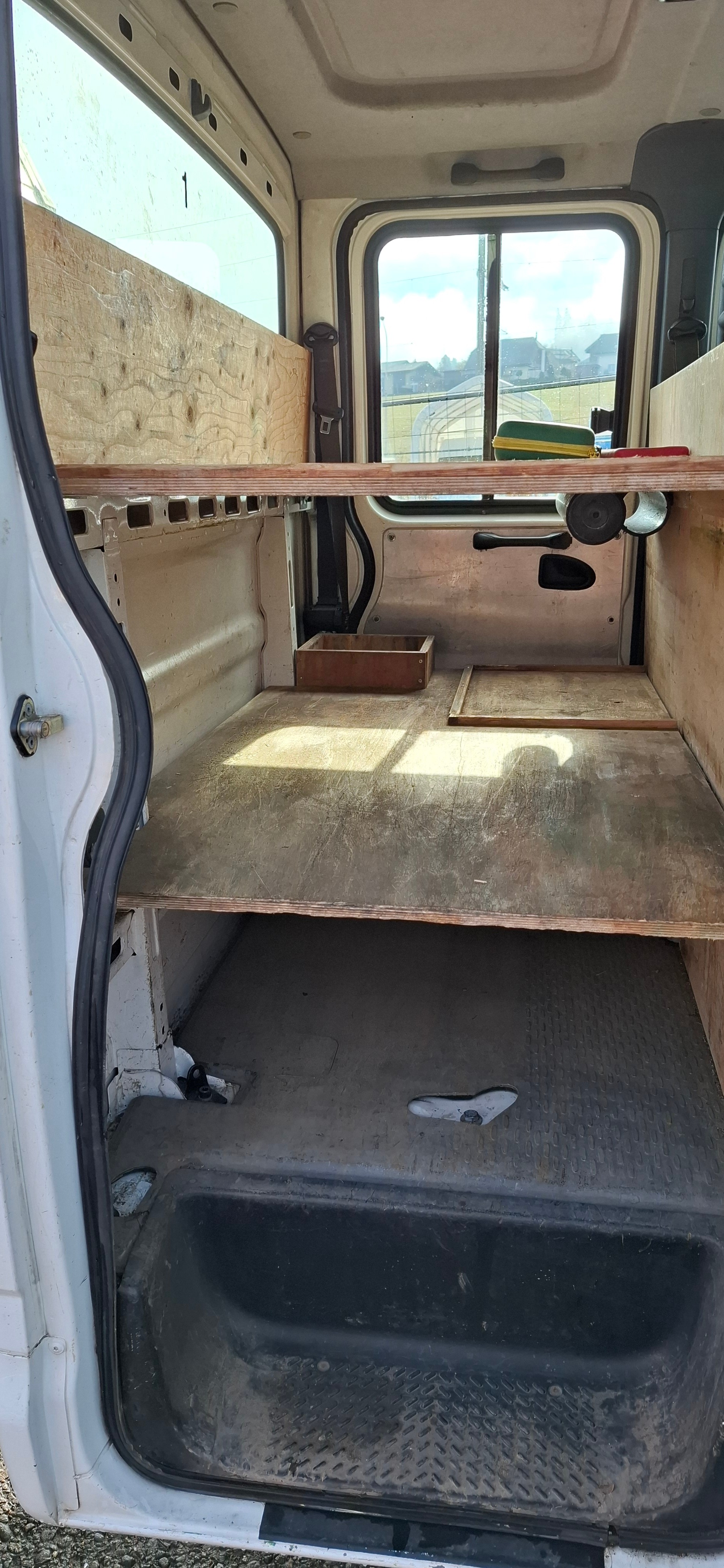 IVECO 35C12D Agile AEKA64D1B1-image-4