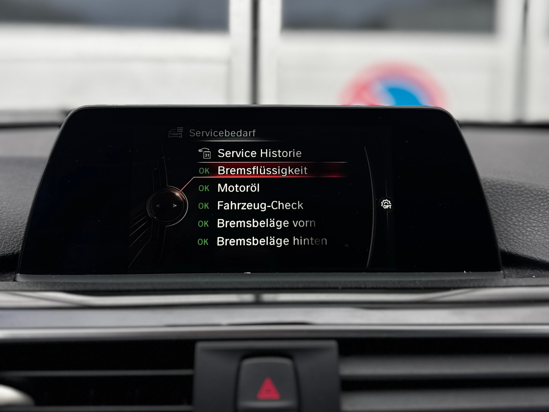 BMW 318d Touring Steptronic-image-15