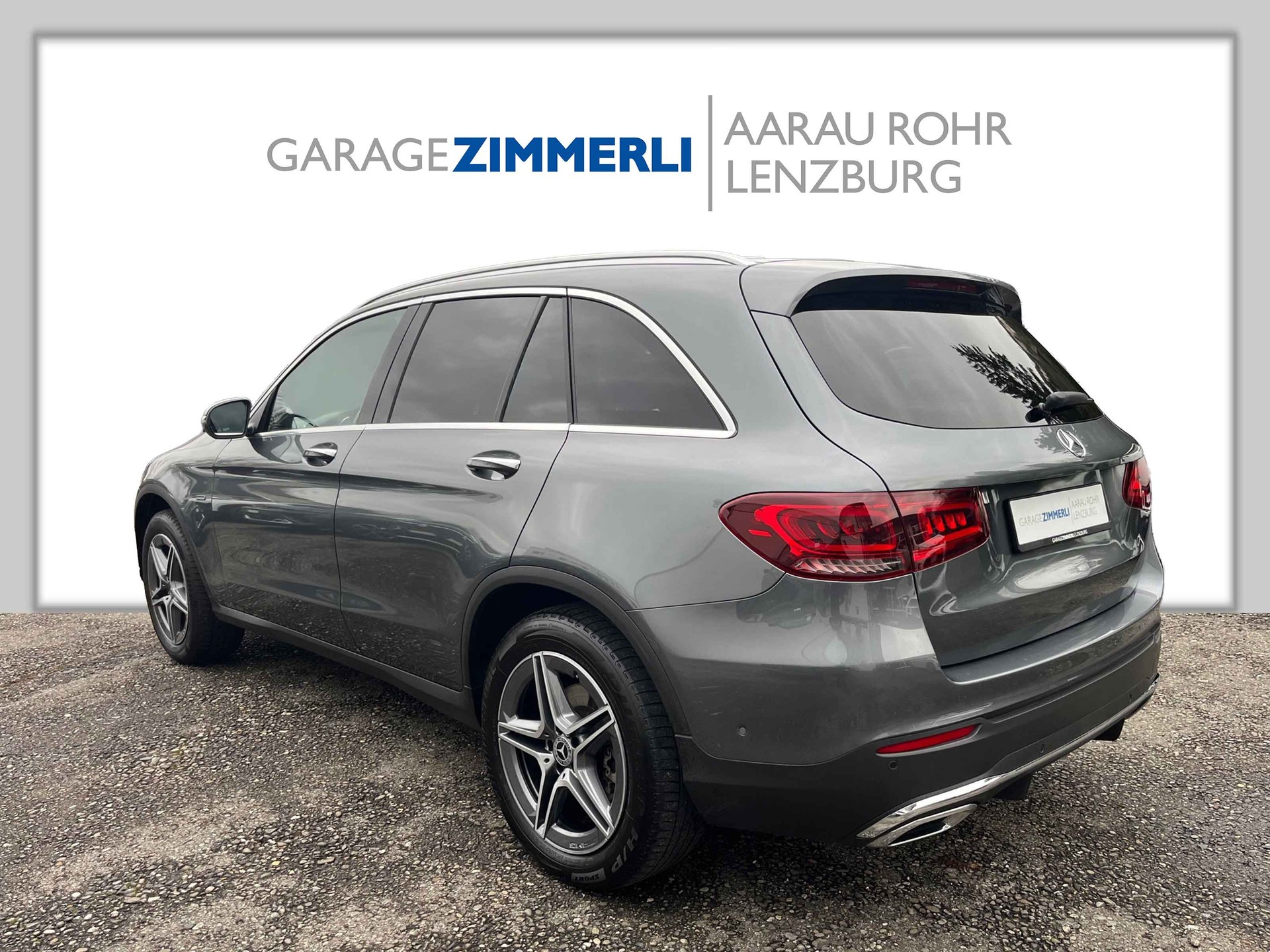 MERCEDES-BENZ GLC 300 de AMG Line 4Matic 9G-Tronic-showroom-element-2