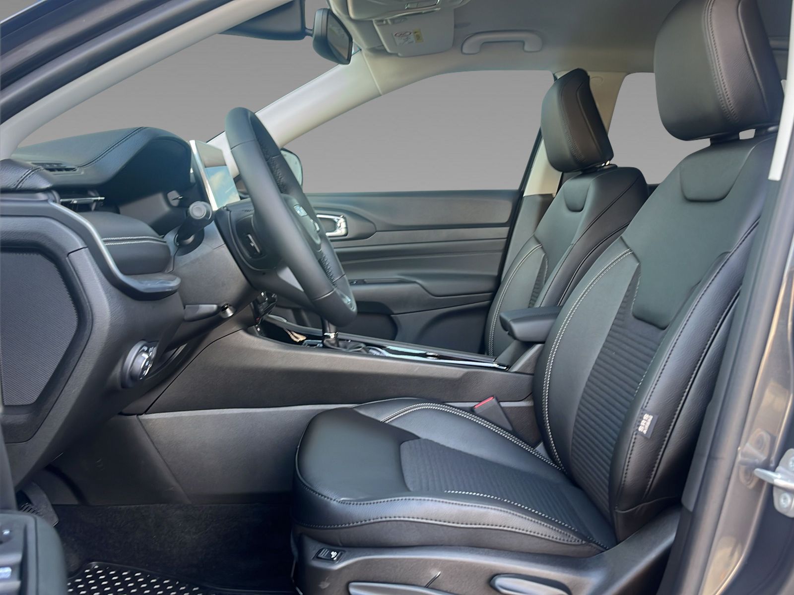 JEEP Compass 1.5 Turbo Swiss Limited-image-9