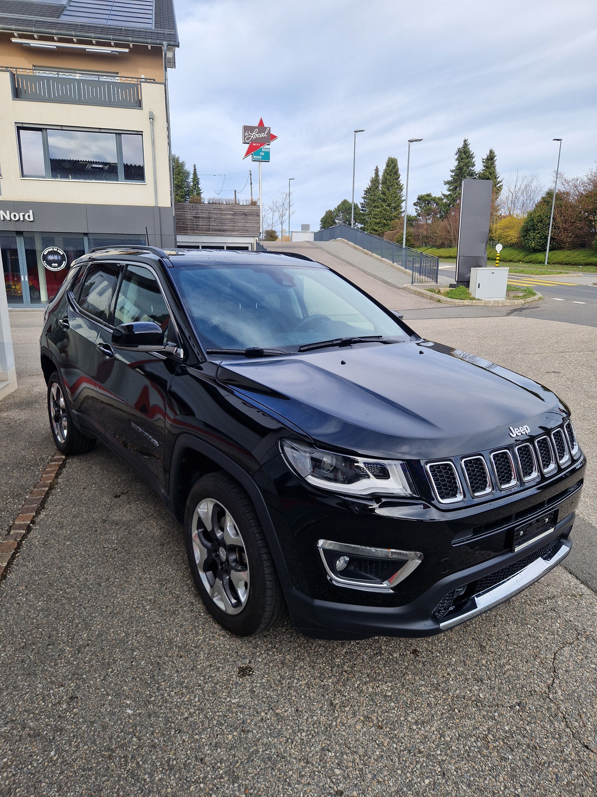 JEEP Compass 1.4 Turbo Limited AWD 9ATX-image-1