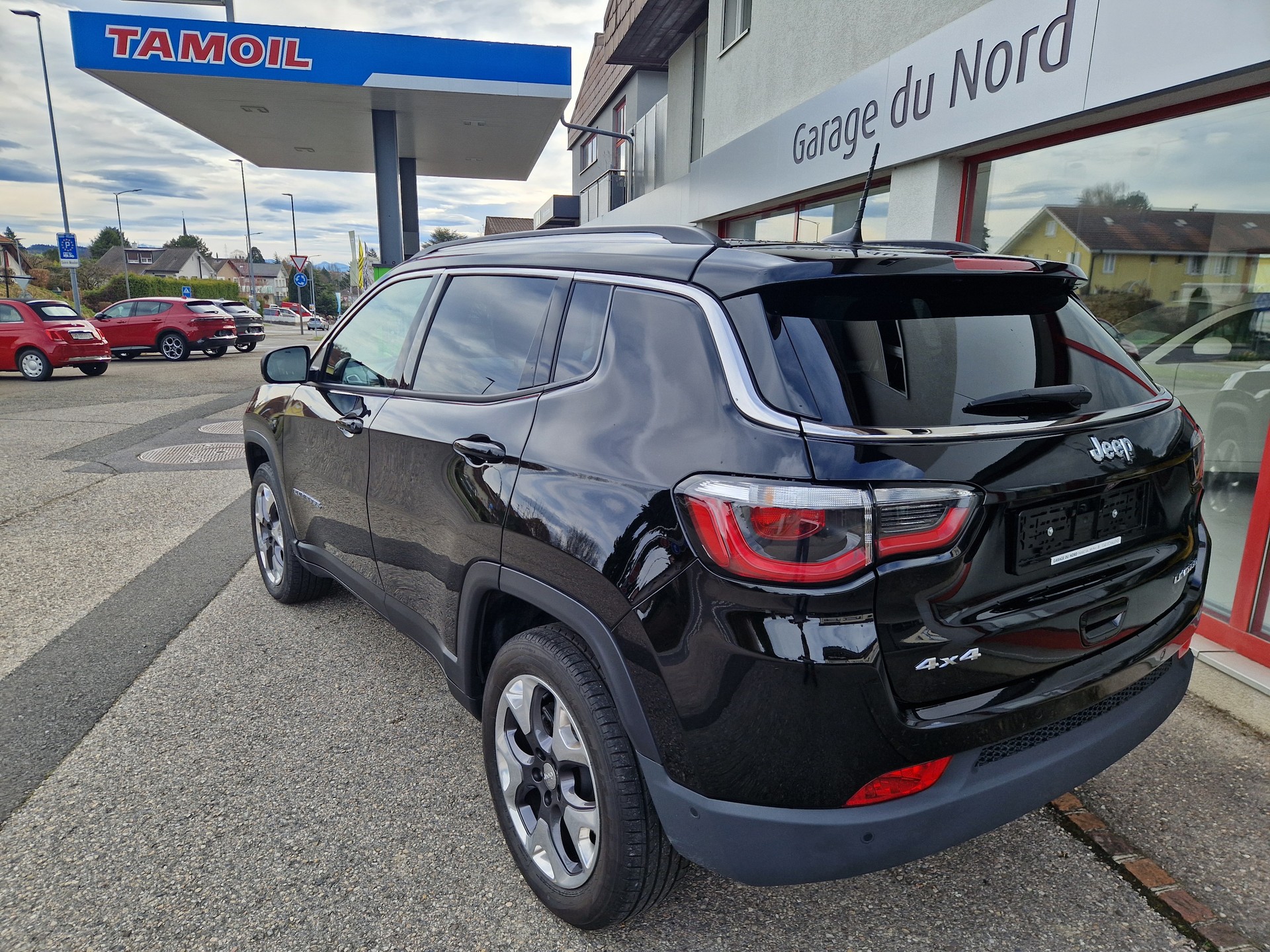 JEEP Compass 1.4 Turbo Limited AWD 9ATX-image-2