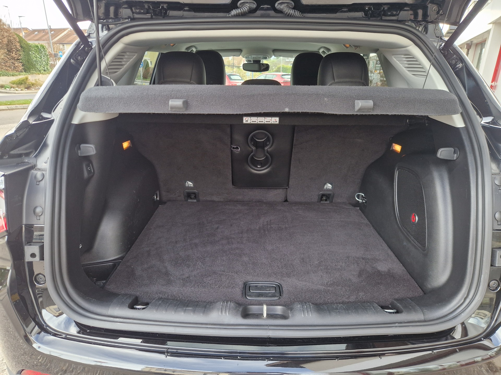JEEP Compass 1.4 Turbo Limited AWD 9ATX-image-9