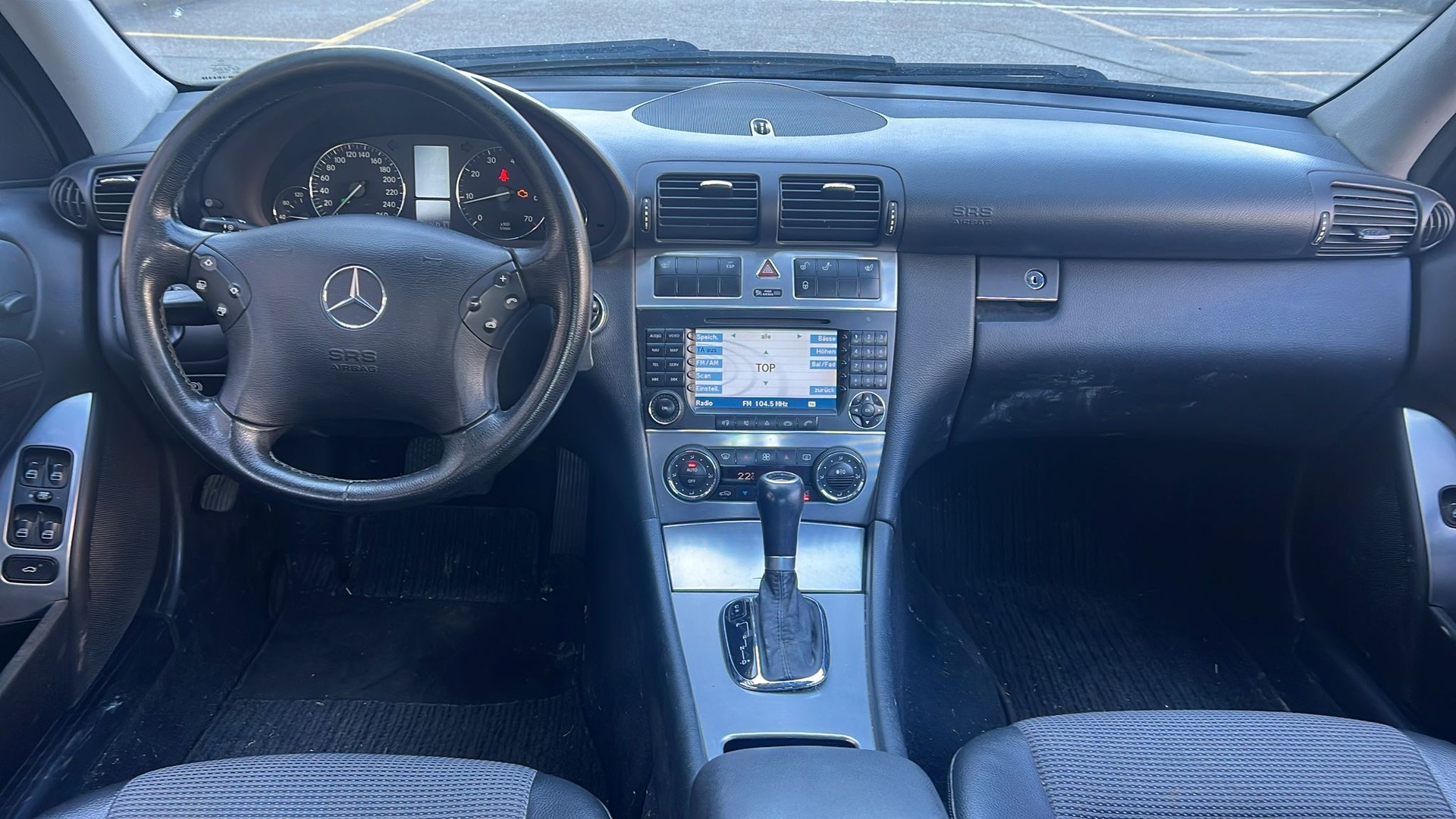 MERCEDES-BENZ C 280 Avantgarde Sport Edition 4Matic Automatic-image-8