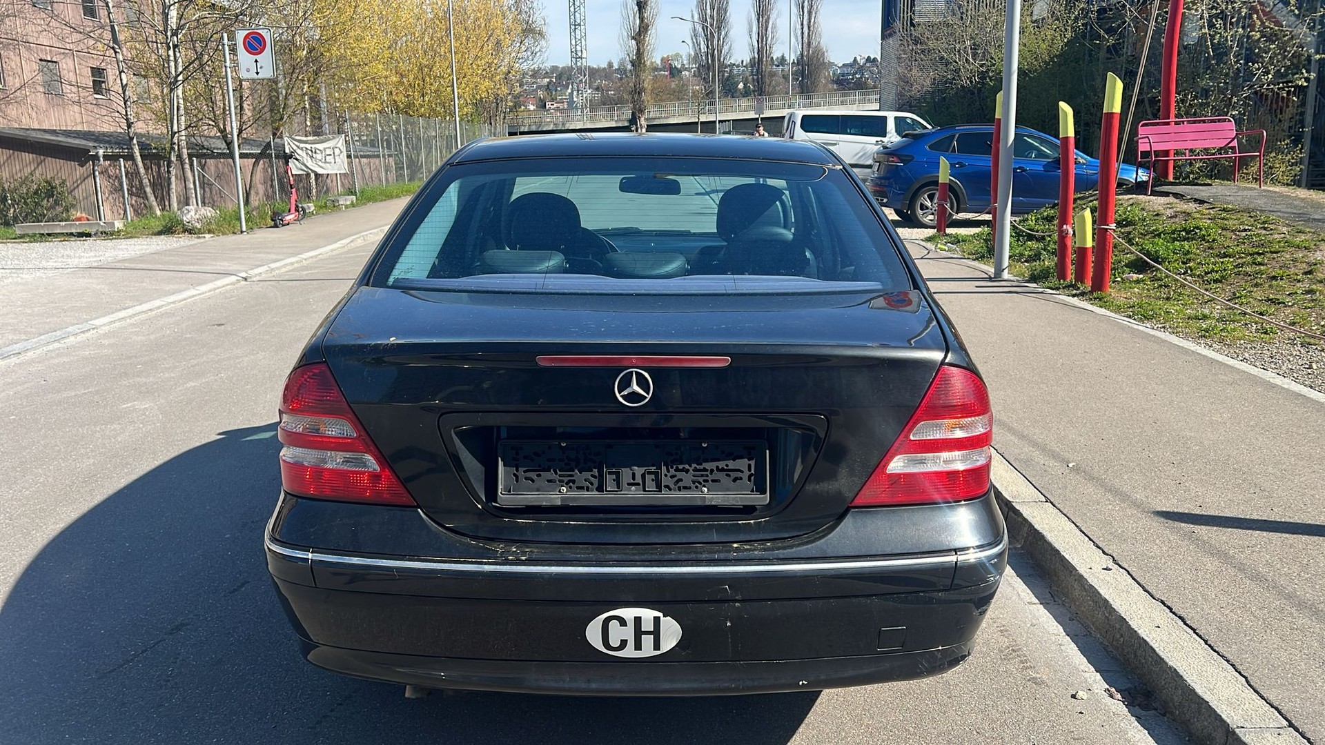 MERCEDES-BENZ C 280 Avantgarde Sport Edition 4Matic Automatic-image-7