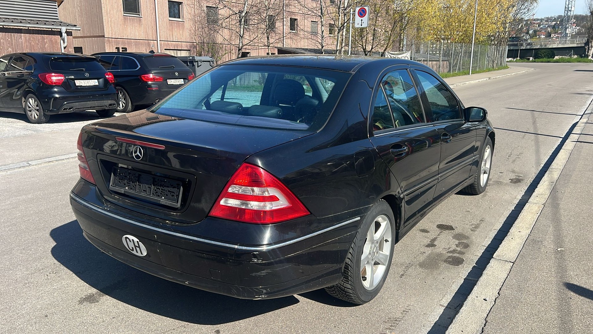 MERCEDES-BENZ C 280 Avantgarde Sport Edition 4Matic Automatic-image-6