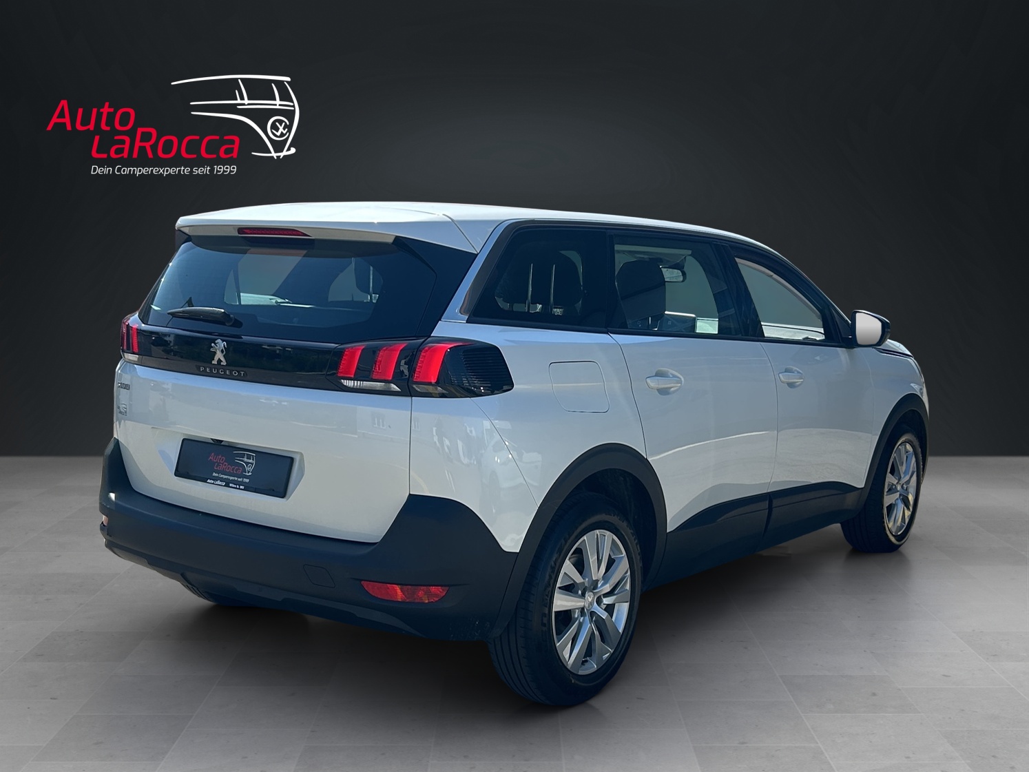 PEUGEOT 5008 1.2 Pure Tech Active Pack EAT8-image-4