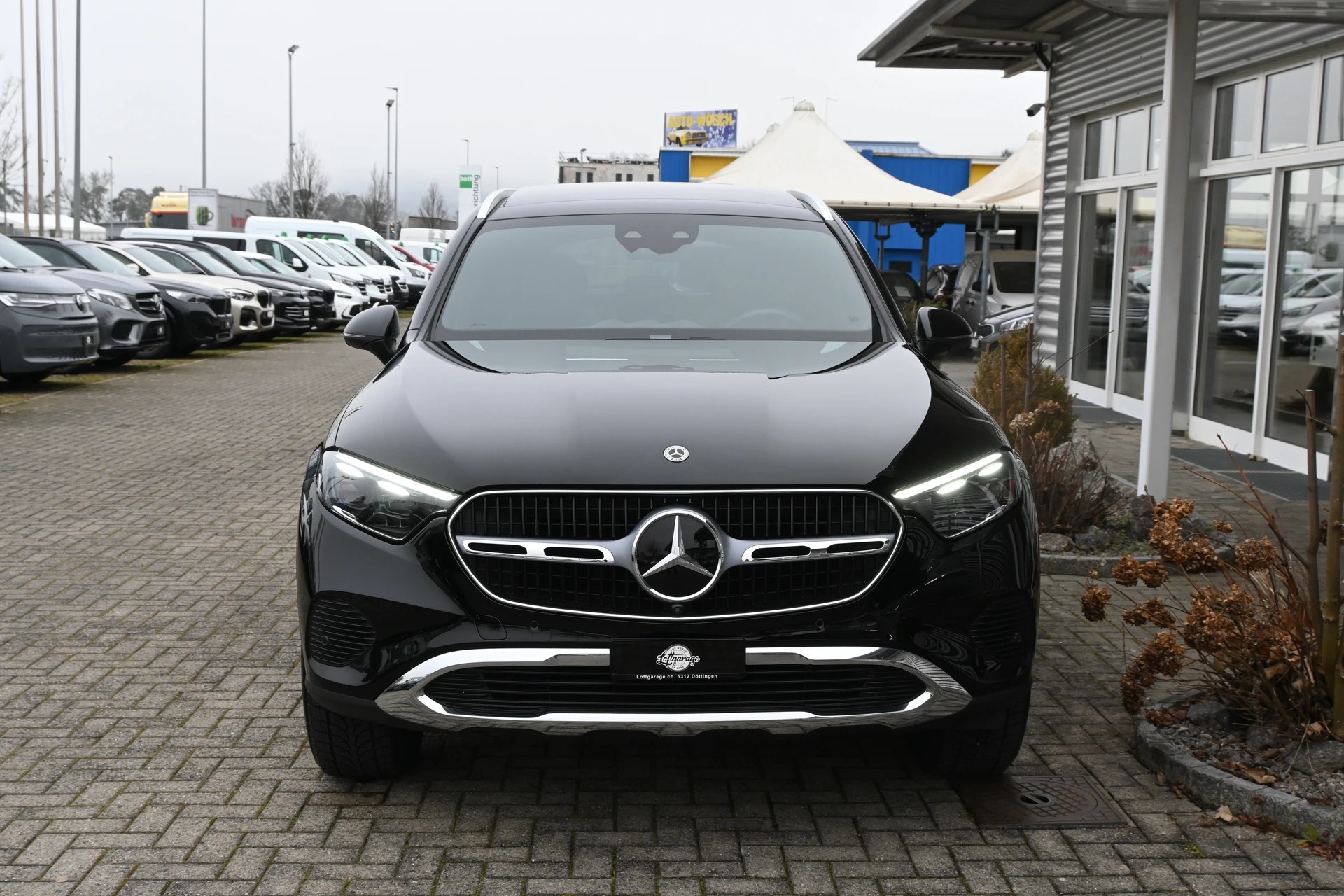 MERCEDES-BENZ GLC 220 d 4Matic Avantgarde 9G-Tronic (CH Auto) + AHK 2500kg-showroom-element-2