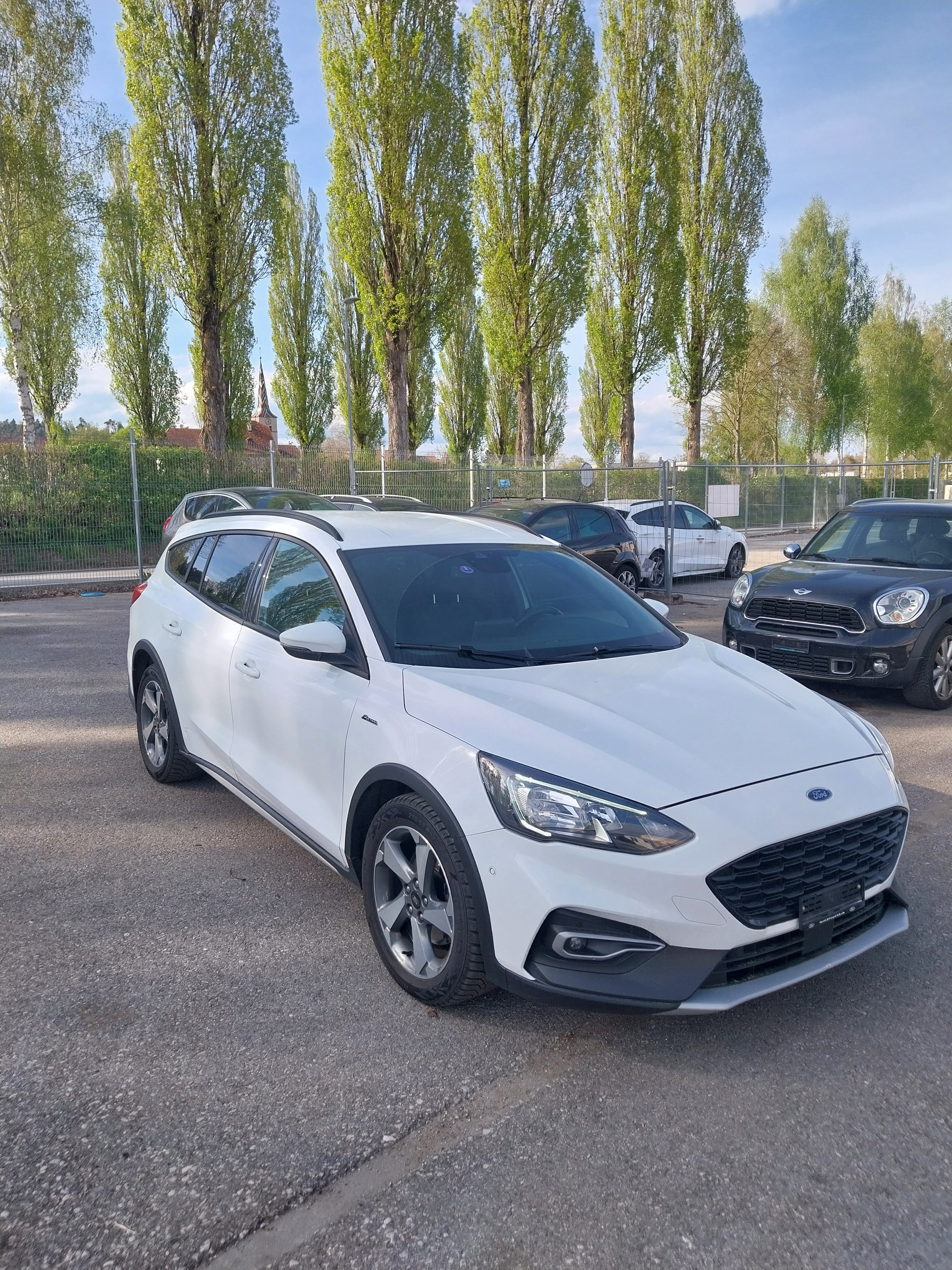 FORD Focus 1.0 SCTi Active Automatic-image-1