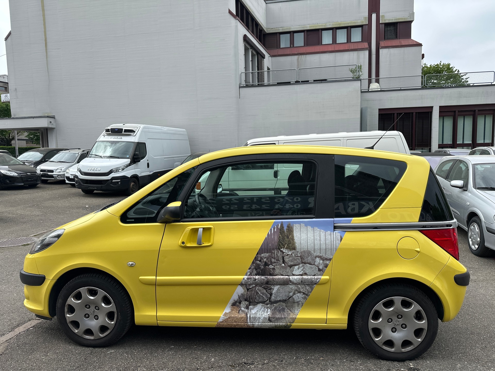 PEUGEOT 1007 1.6 Trendy 2-Tronic-image-3