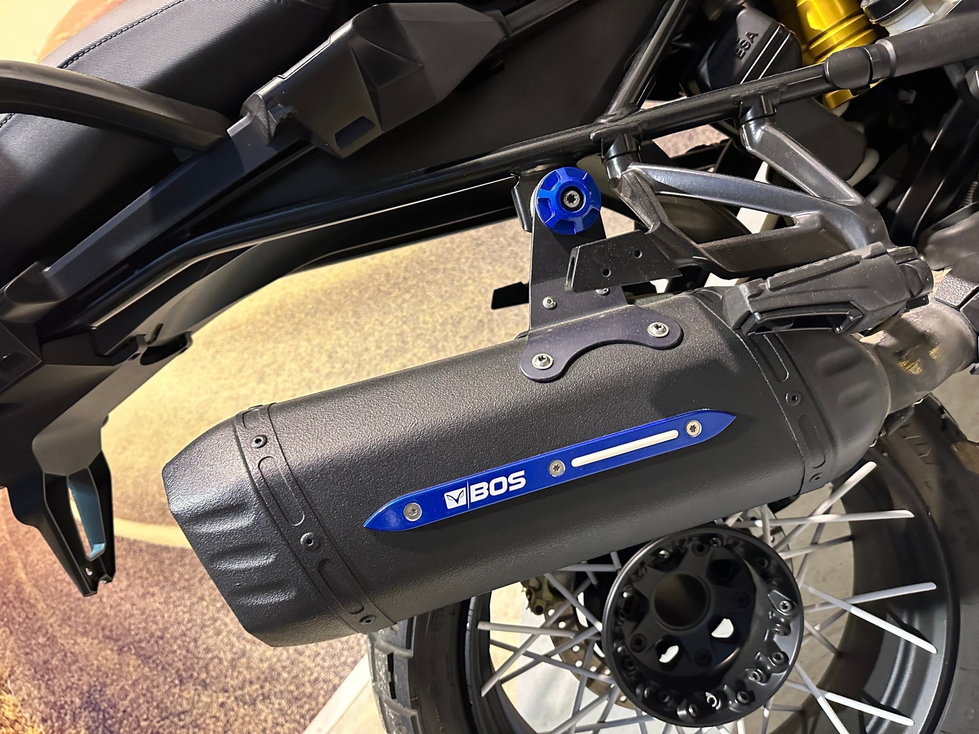 BMW R 1200 GS ABS Rallye mit Bos Auspuff-image-9