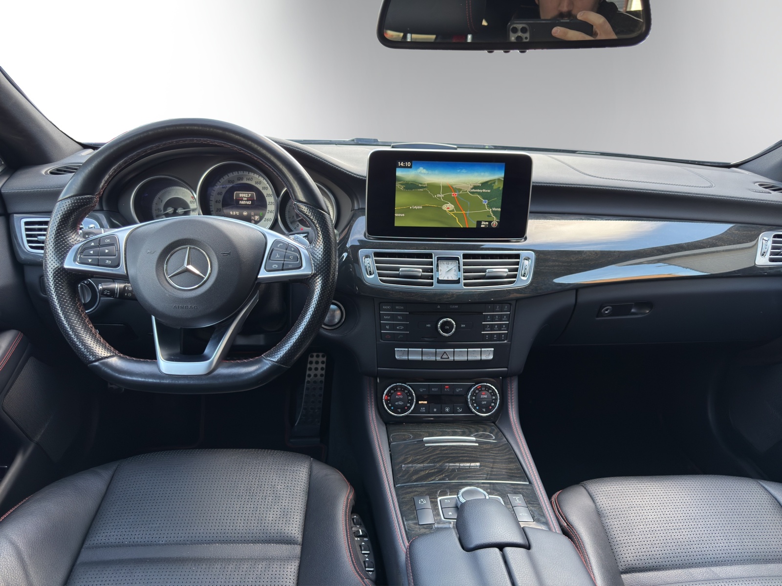 MERCEDES-BENZ CLS 500 4Matic-image-7