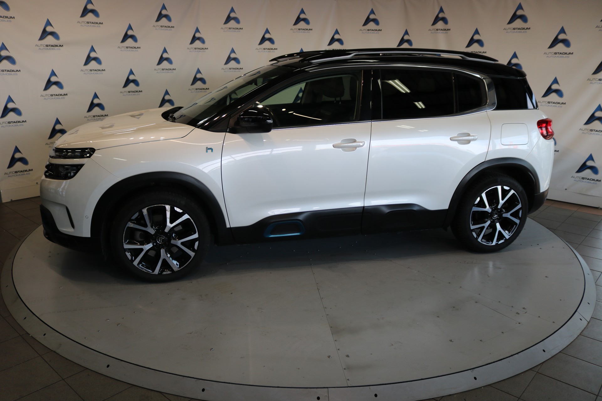 CITROEN C5 Aircross 1.6 PHEV Shine-image-15