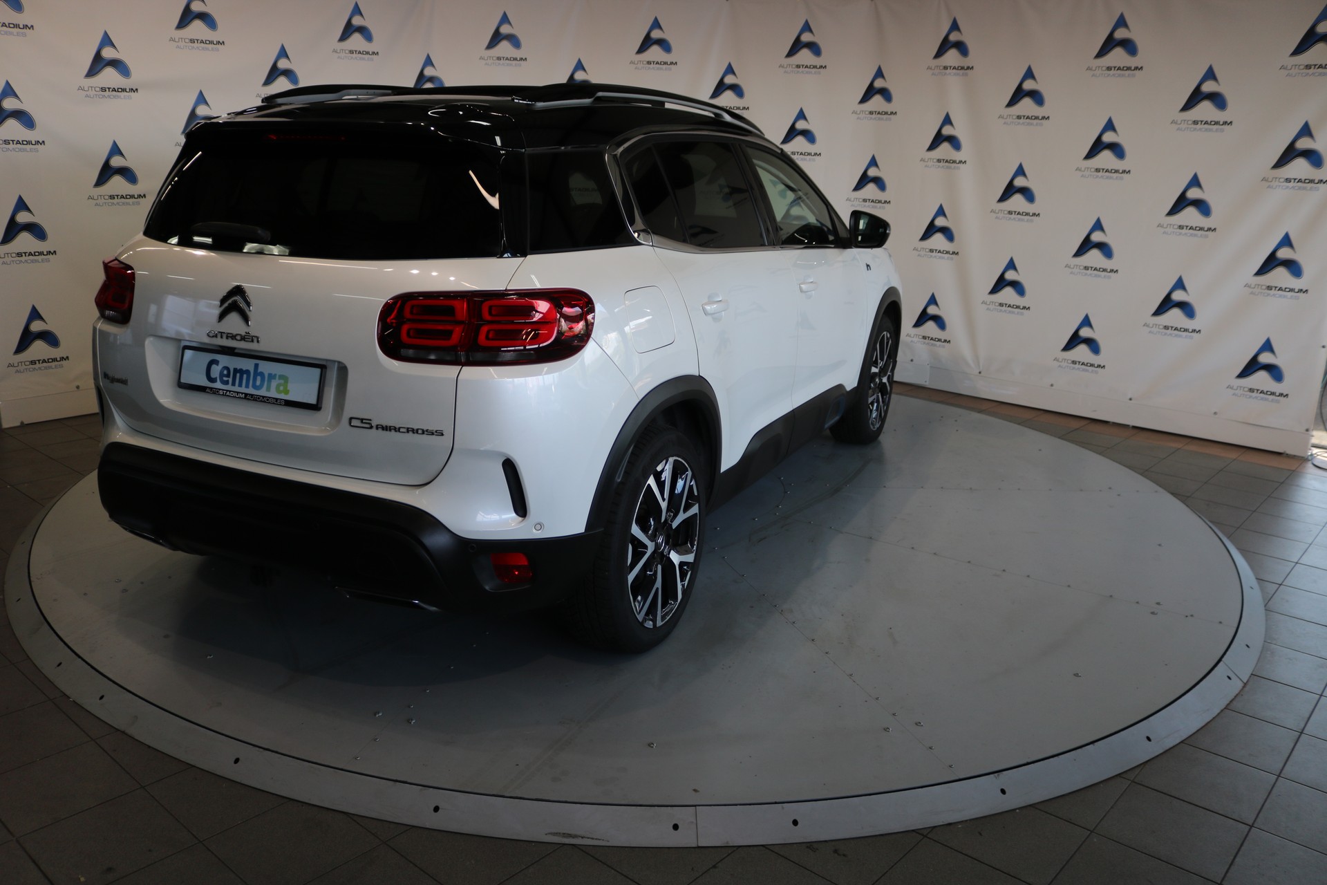 CITROEN C5 Aircross 1.6 PHEV Shine-image-26