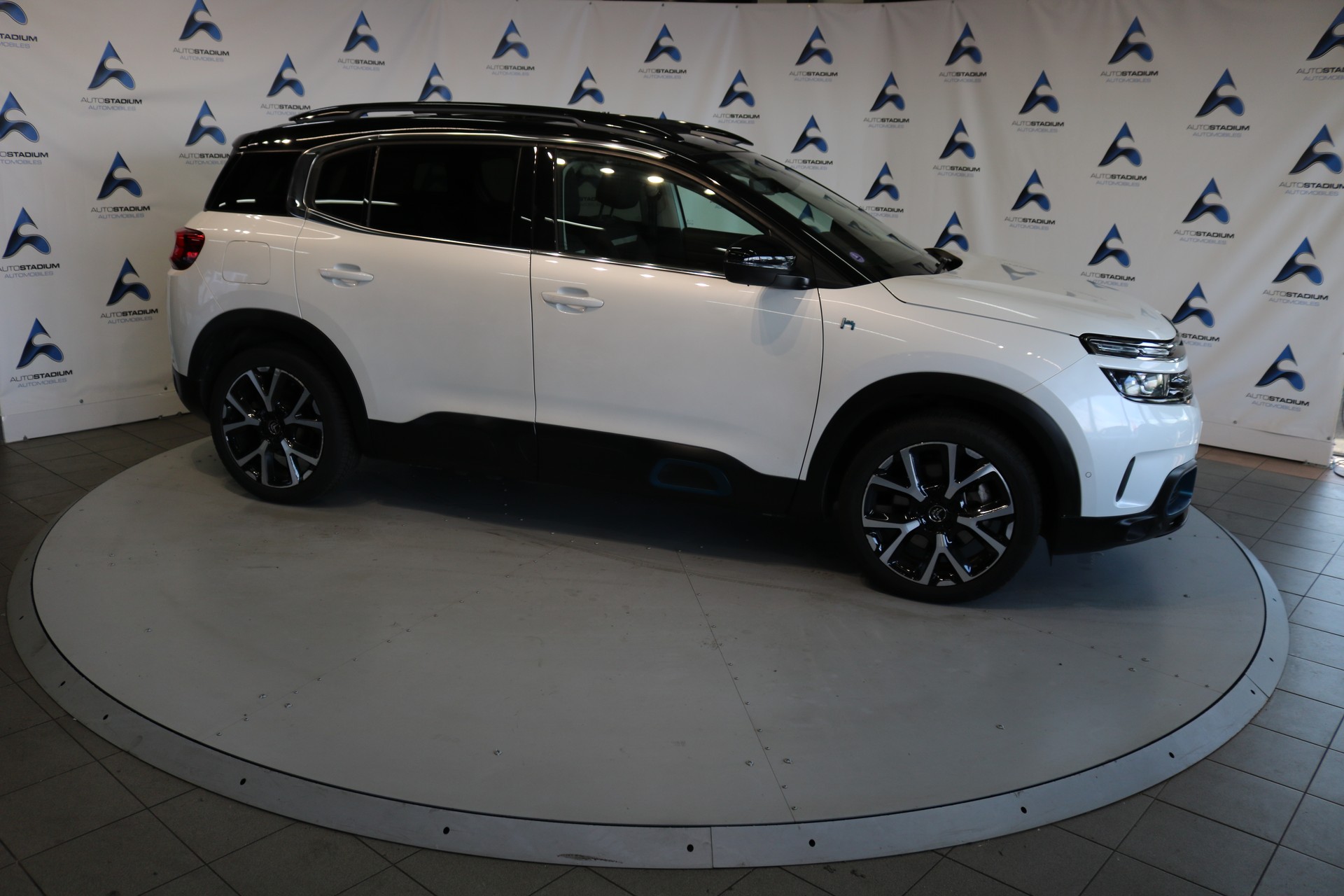 CITROEN C5 Aircross 1.6 PHEV Shine-image-33
