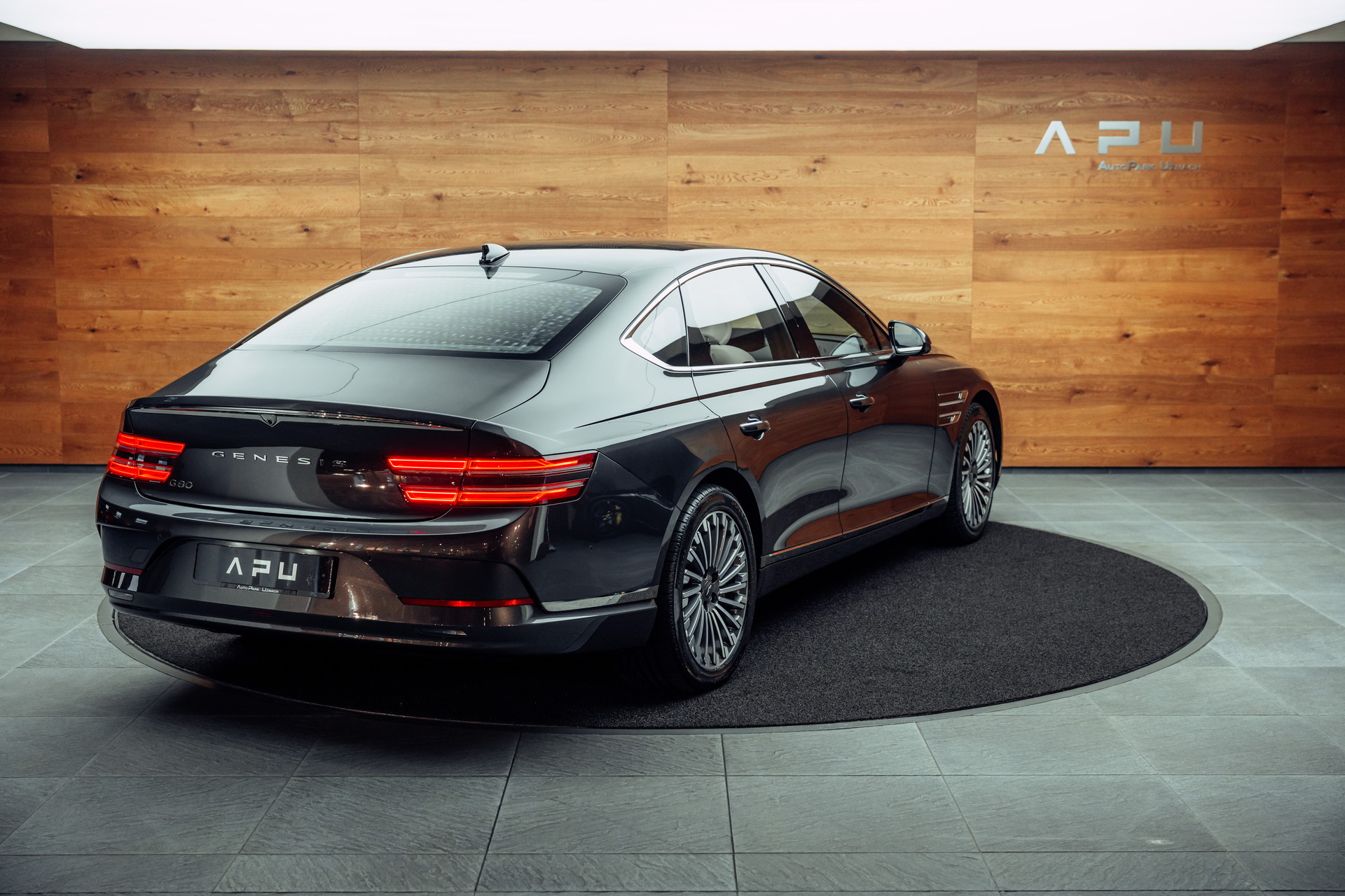 GENESIS G80 Electrificed Luxury 87,2kWh AWD-showroom-element-1