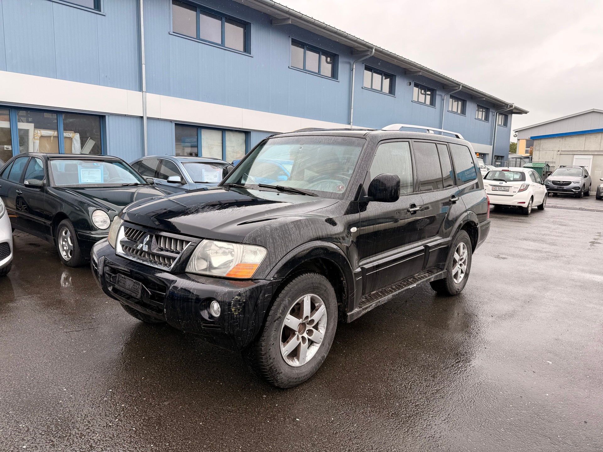 MITSUBISHI Pajero 3.2 DI-D Dakar