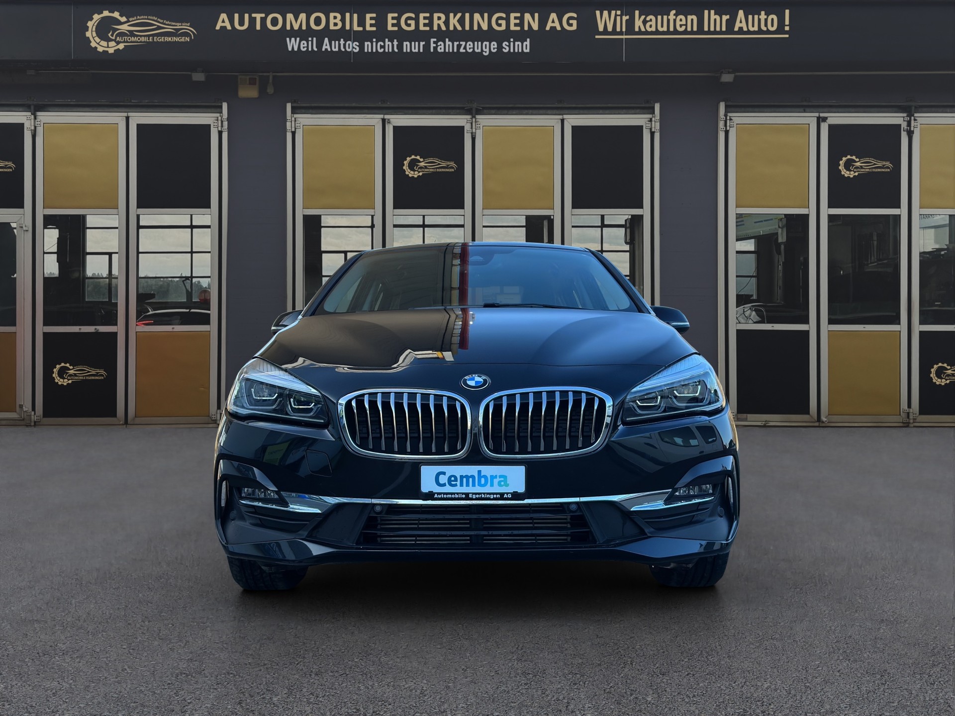 BMW 216d Gran Tourer DKG Luxury Line-showroom-element-1