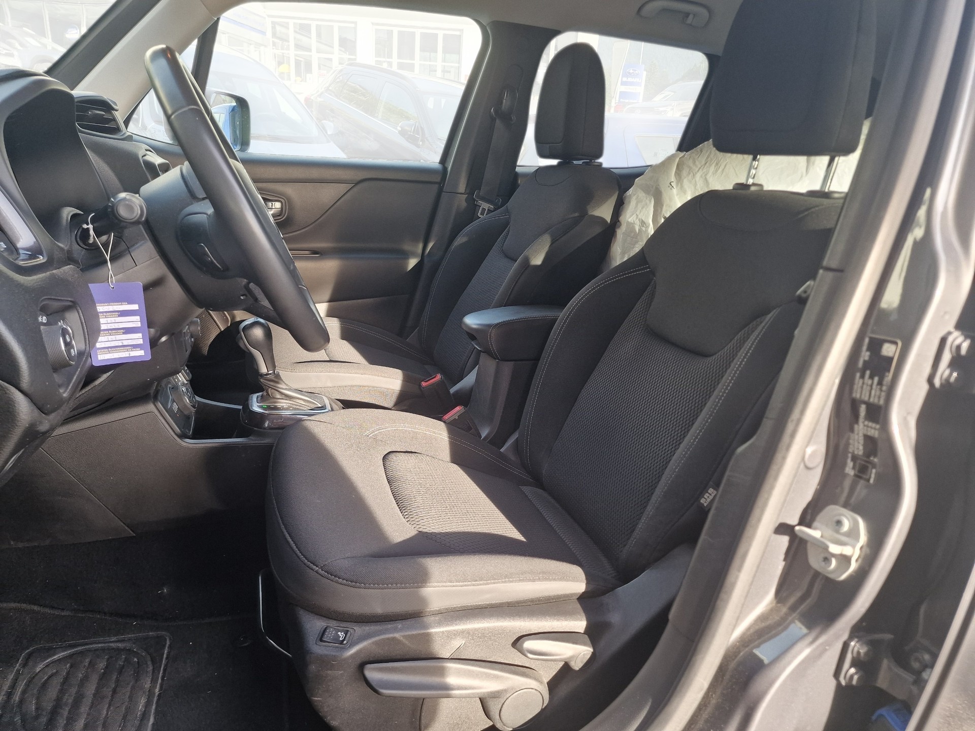 JEEP Renegade 1.3 T PHEV Limited AWD AHK 8xberei 24Mt Gara-image-7