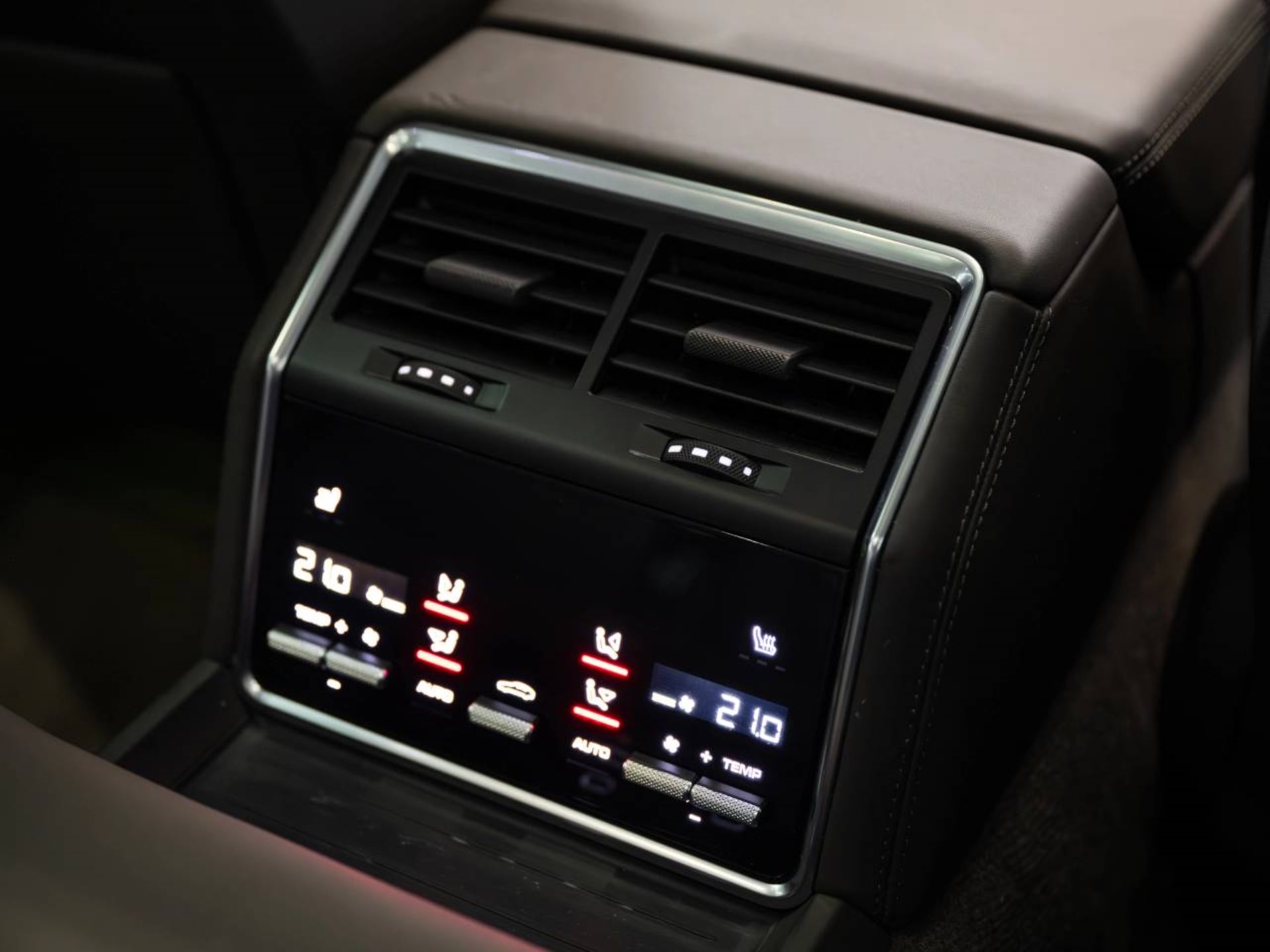 PORSCHE Panamera Turbo S Sport Turismo-image-20