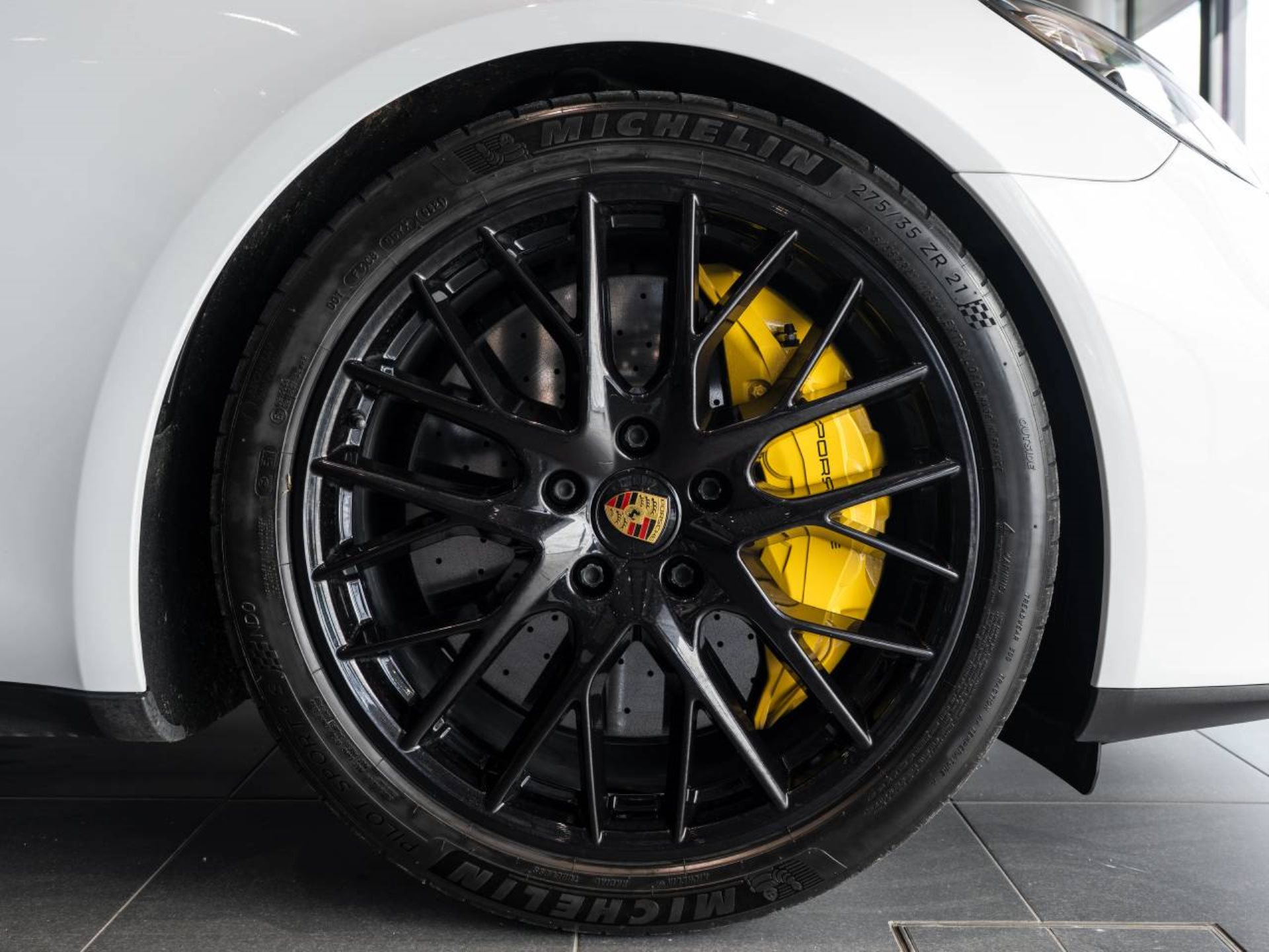 PORSCHE Panamera Turbo S Sport Turismo-image-31