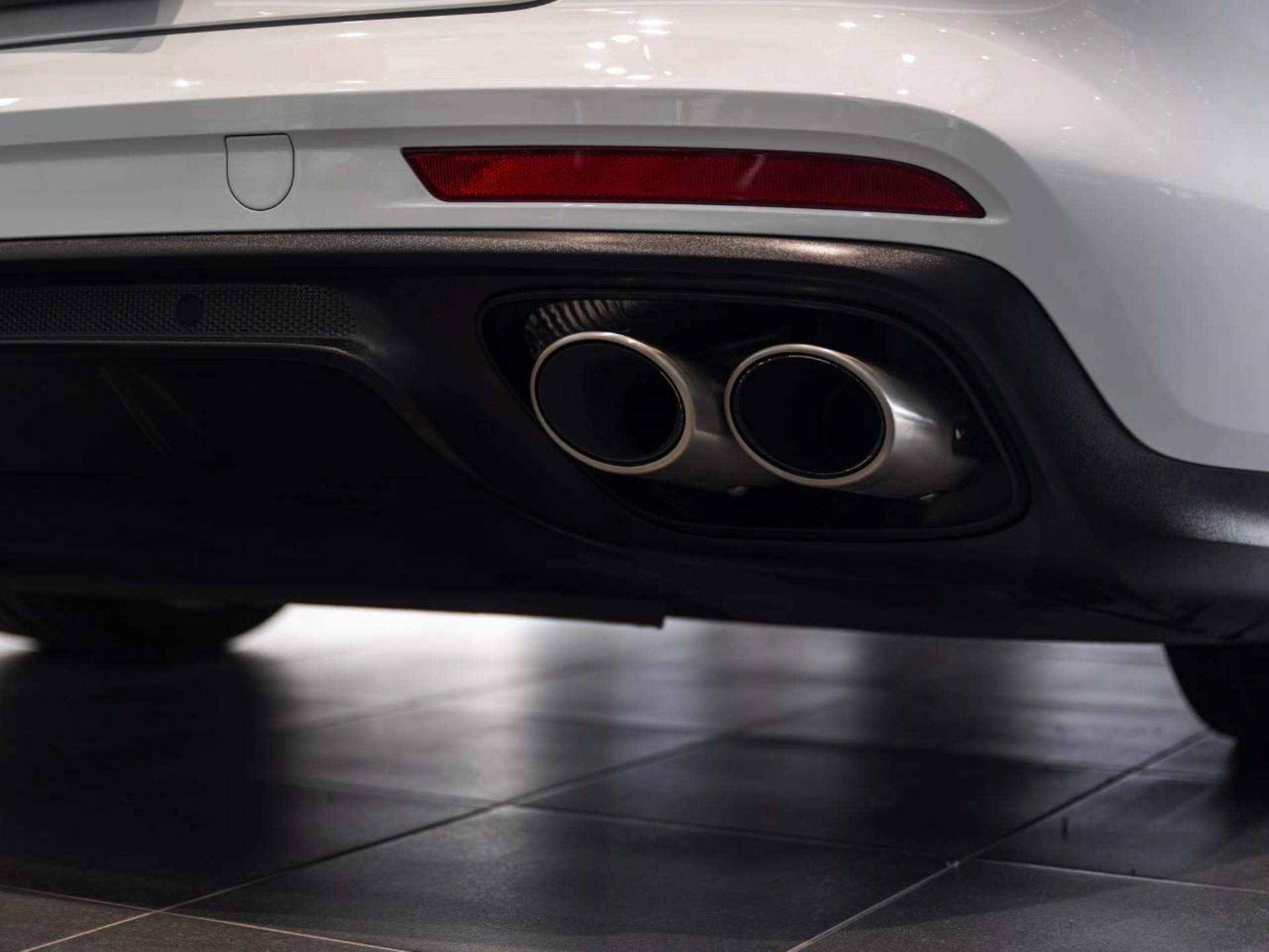 PORSCHE Panamera Turbo S Sport Turismo-image-29