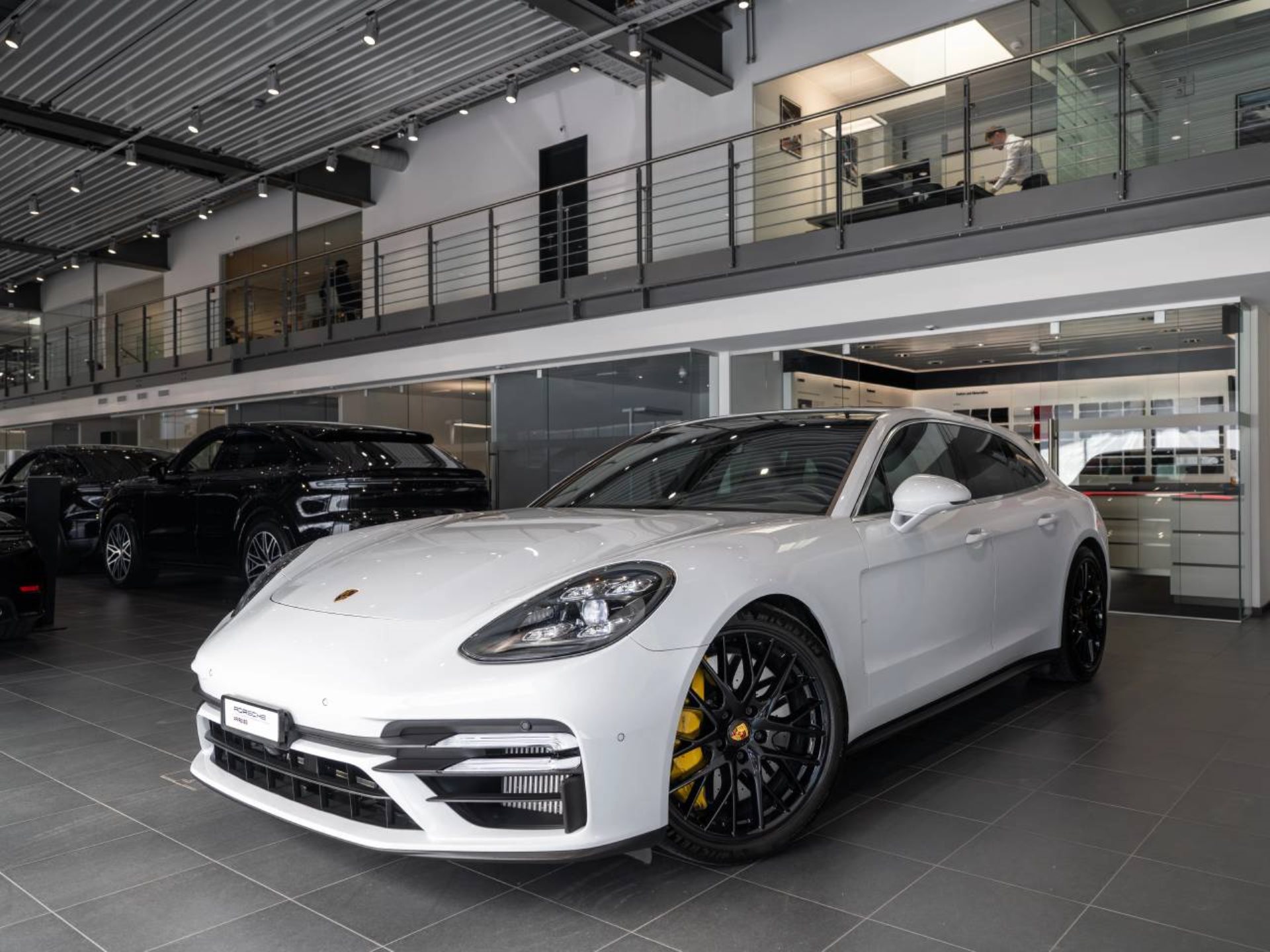 PORSCHE Panamera Turbo S Sport Turismo-image-9