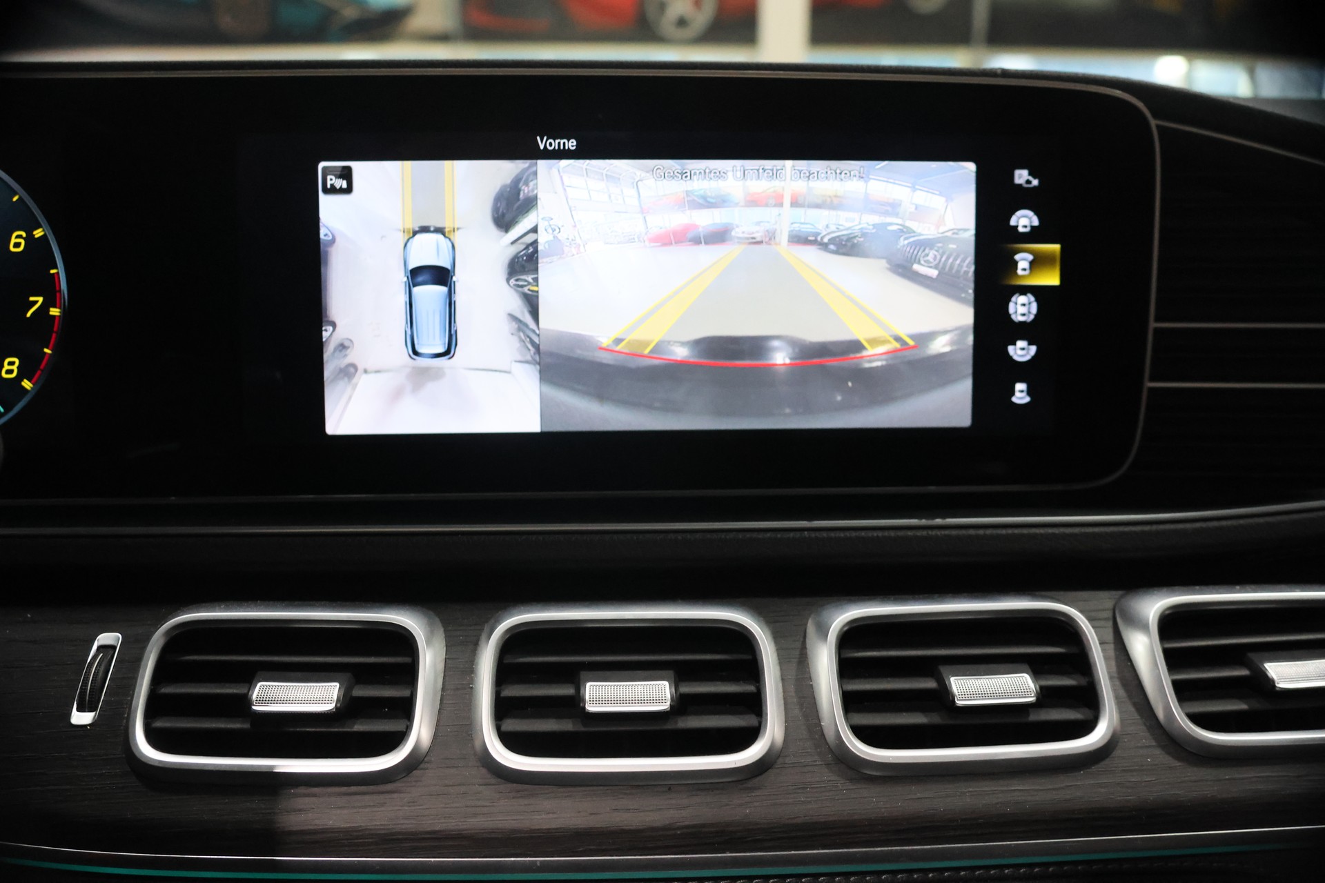 MERCEDES-BENZ GLE 53 AMG 4matic+ CH FAHRZEUG AUS 1. HAND-image-15
