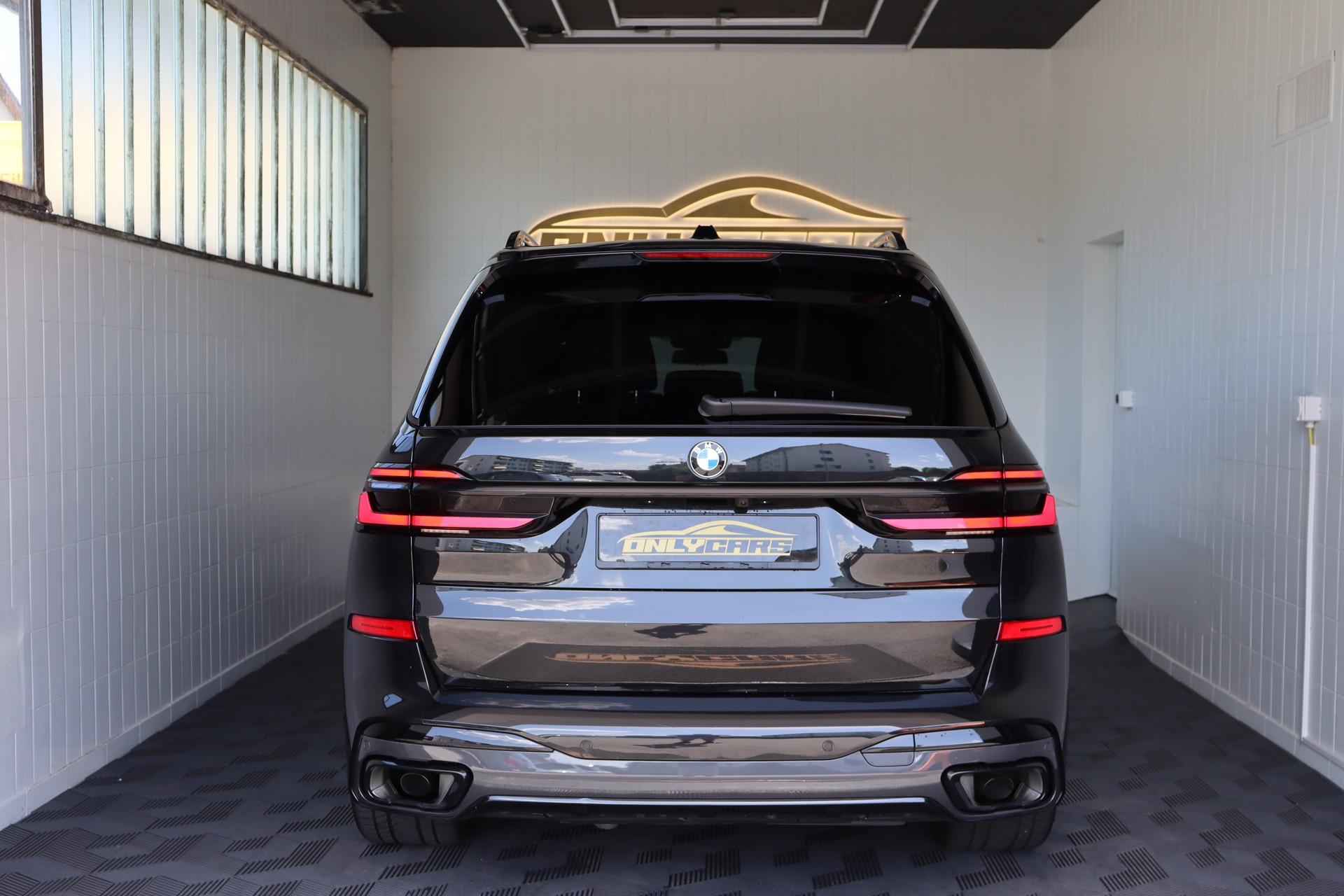 BMW X7 xDrive 48V 40d M Sport Pro Steptronic-image-6