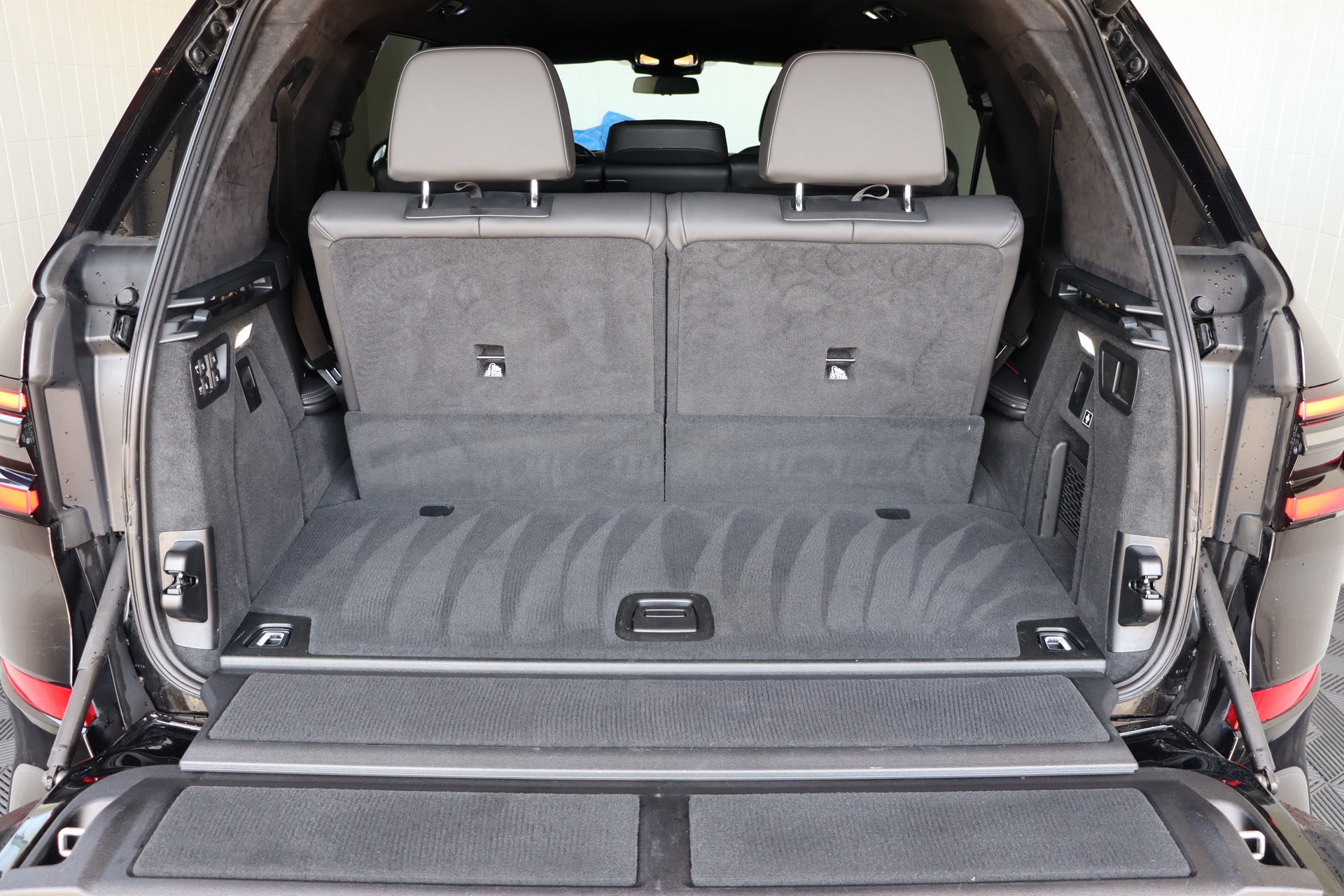 BMW X7 xDrive 48V 40d M Sport Pro Steptronic-image-27
