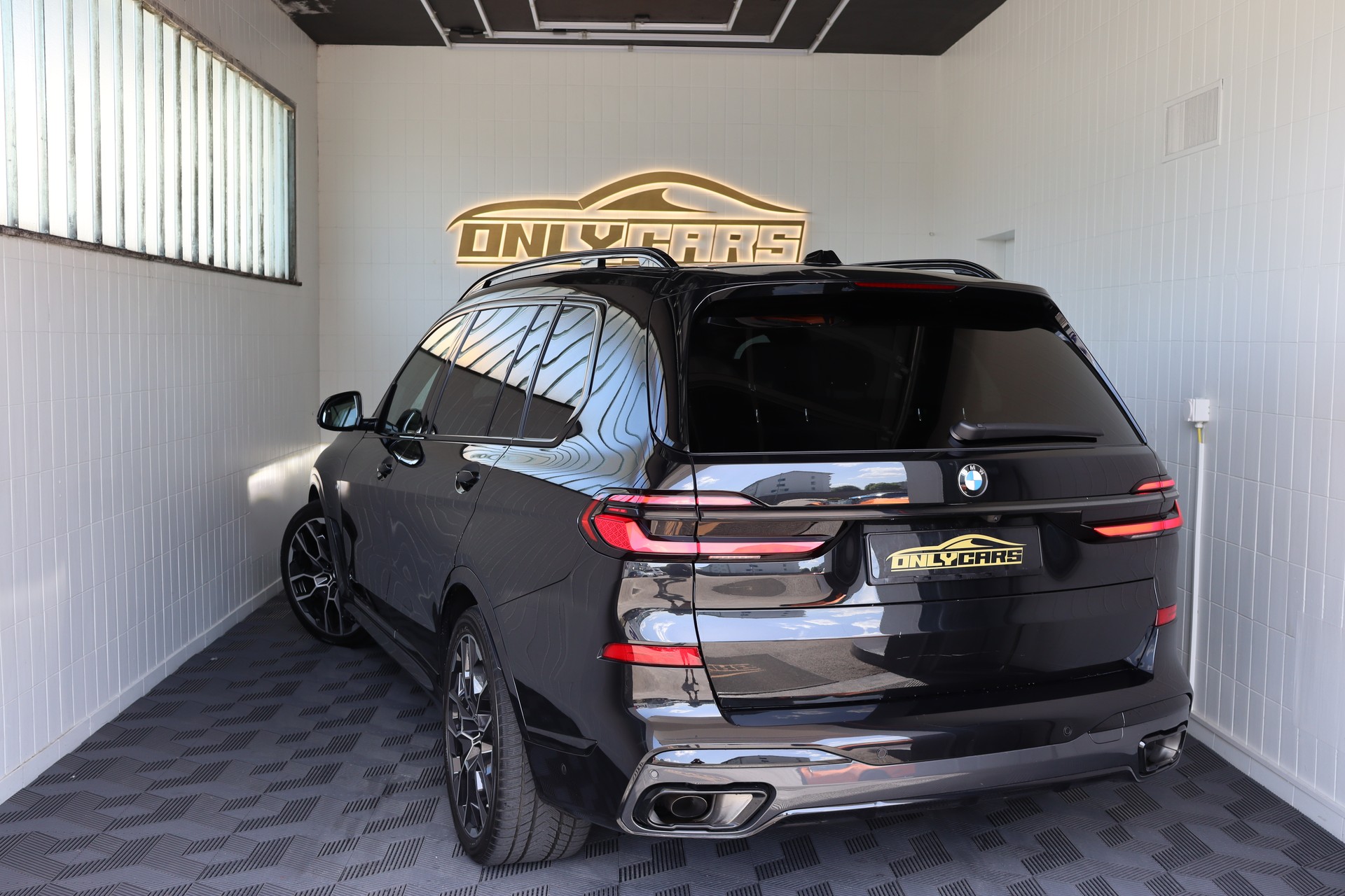 BMW X7 xDrive 48V 40d M Sport Pro Steptronic-image-8