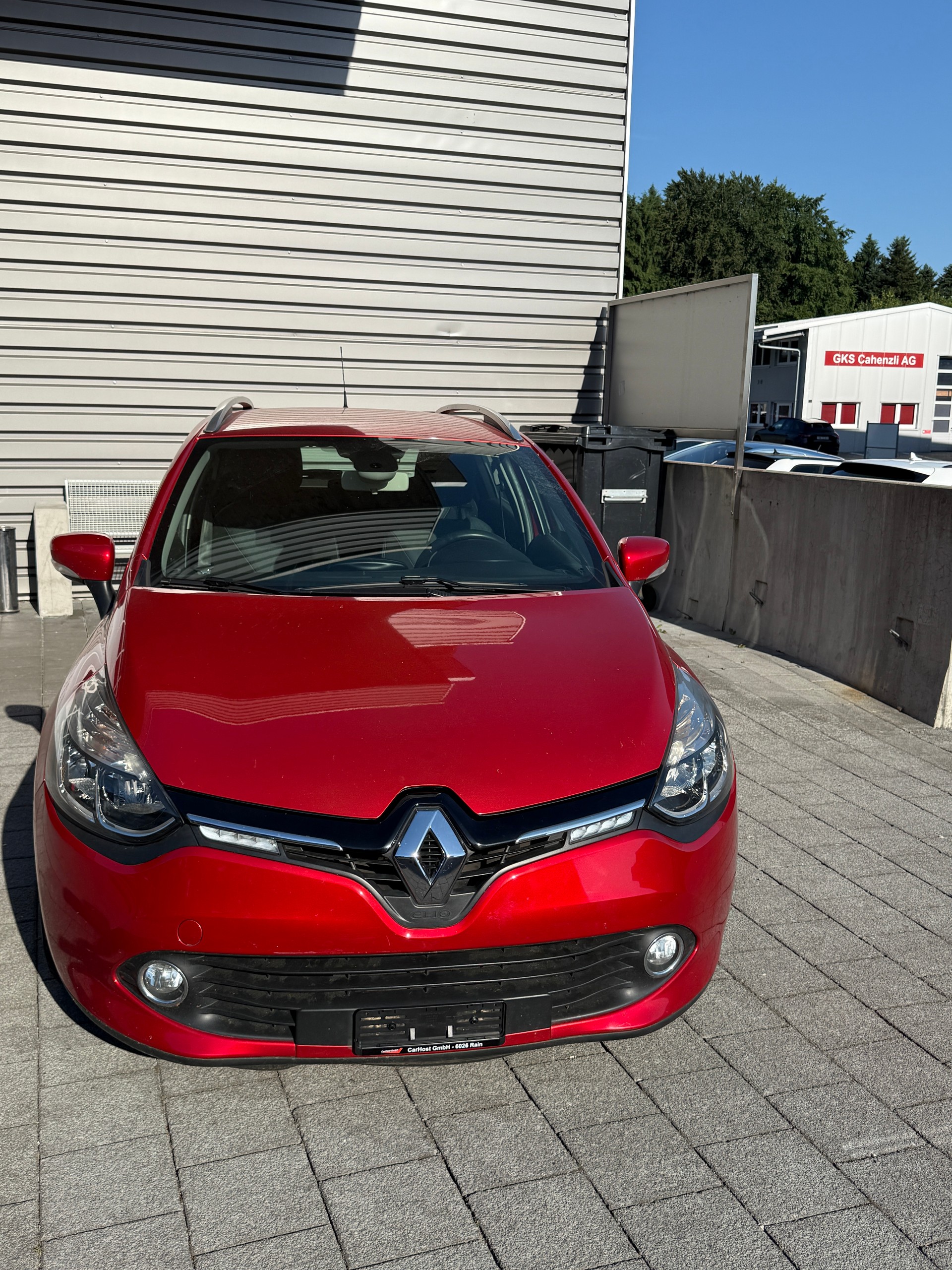 RENAULT Clio Grandtour 1.2 16V T Dynamique EDC