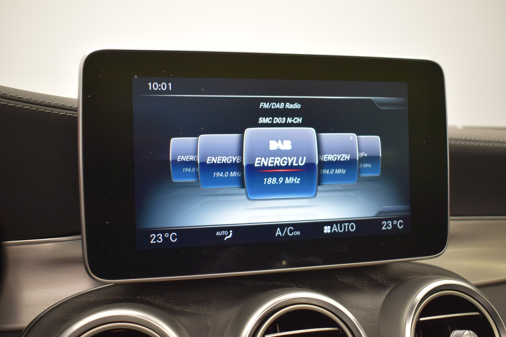 MERCEDES-BENZ C 63 S Cabriolet AMG Speedshift-image-22