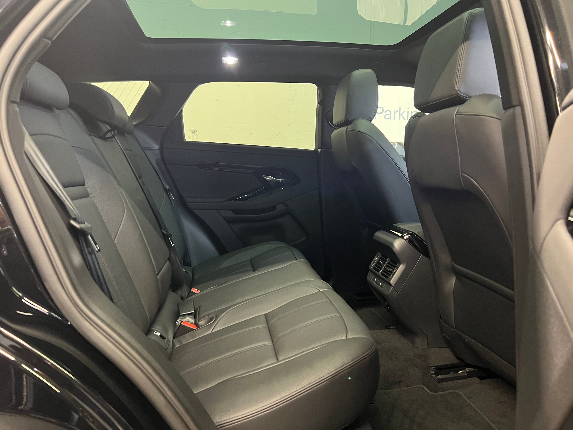 LAND ROVER Range Rover Evoque 1.5 T S 2WD S-image-6