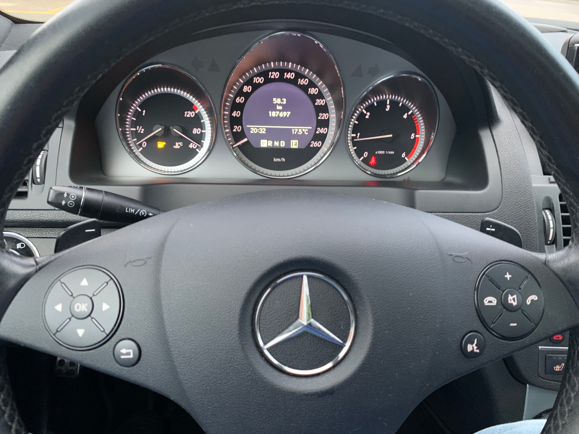 MERCEDES-BENZ C 250 CDI BlueEff. Avantgarde 4Matic 7G-Tronic-image-13
