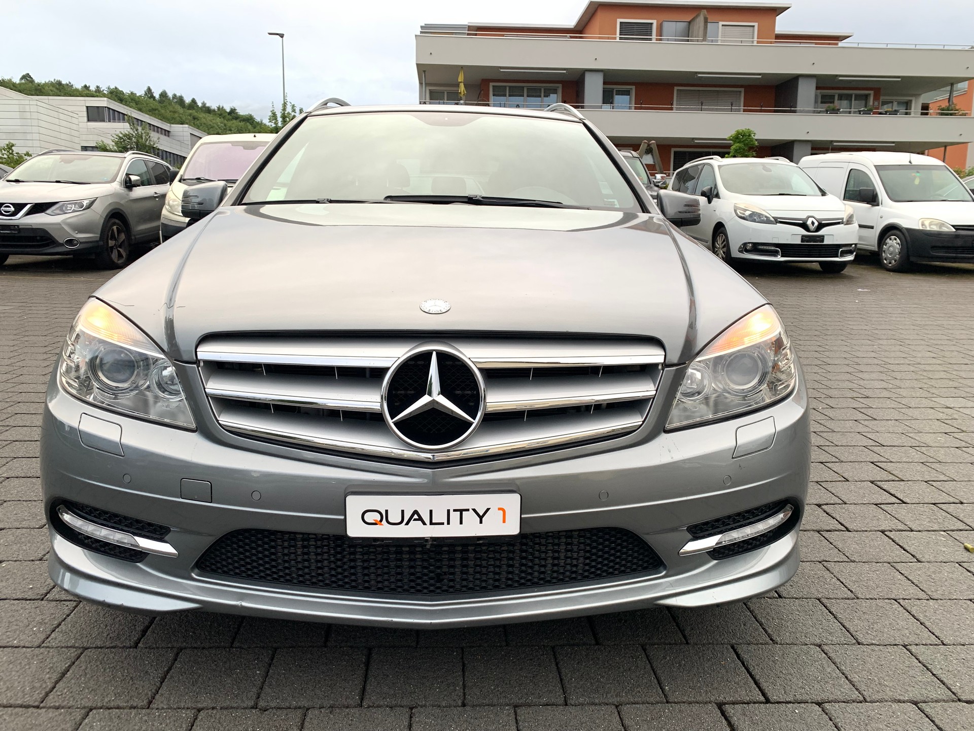 MERCEDES-BENZ C 250 CDI BlueEff. Avantgarde 4Matic 7G-Tronic-image-4