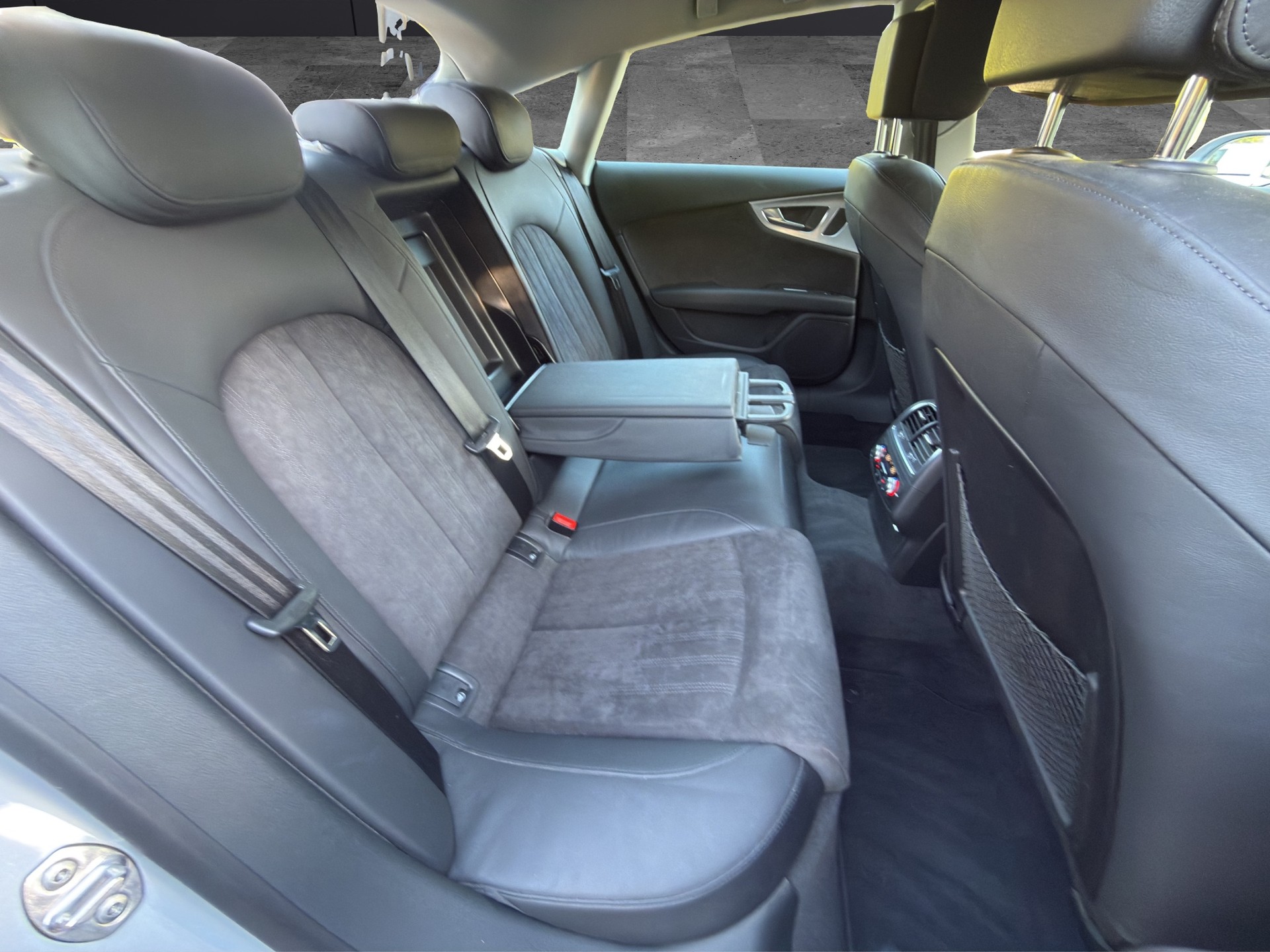AUDI A7 Sportback 3.0 TDI S-Line *ULTRA* (1. Besitz)-image-12